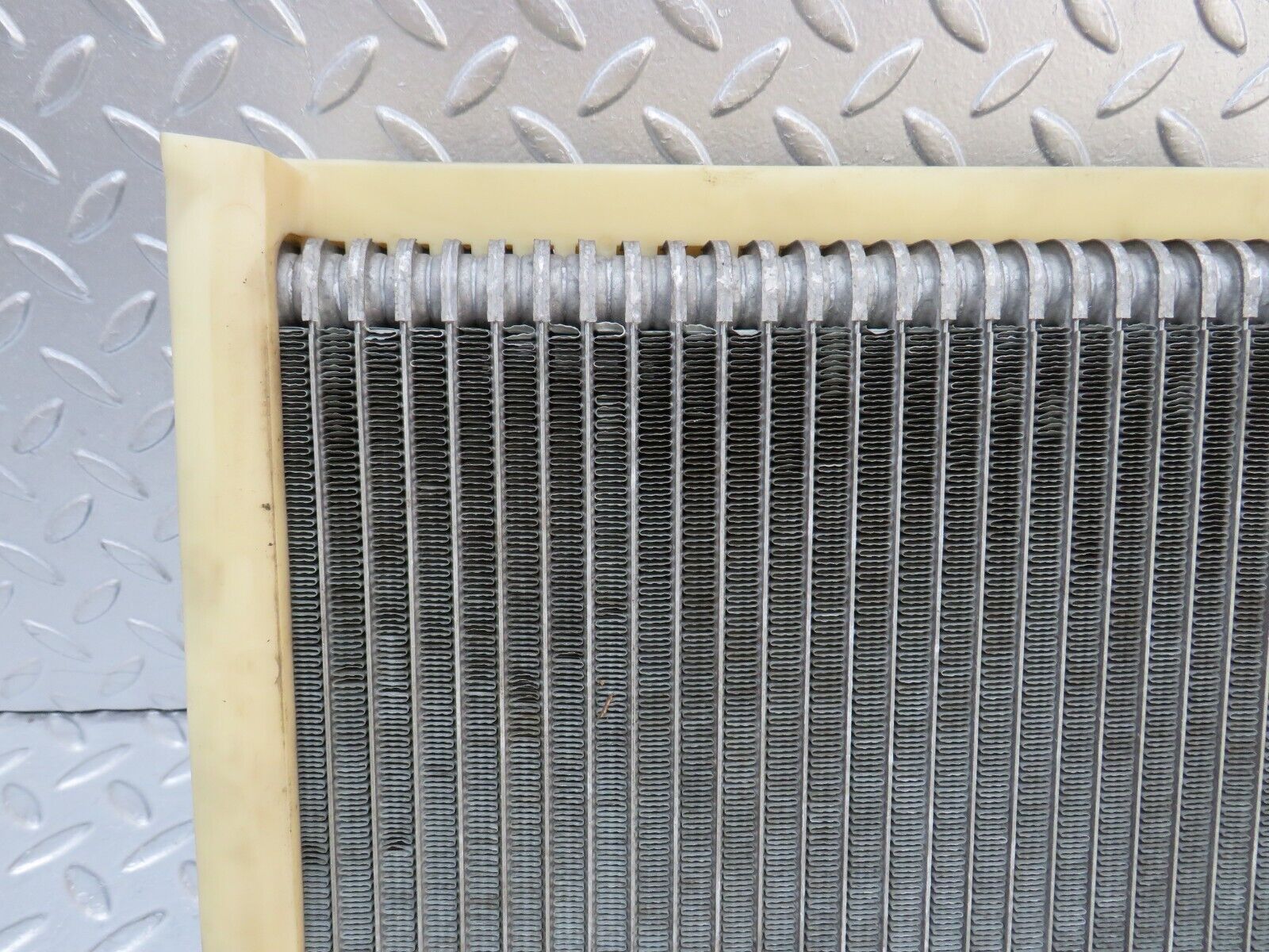 34936 Mercedes-Benz W210 320E Heater Radiator