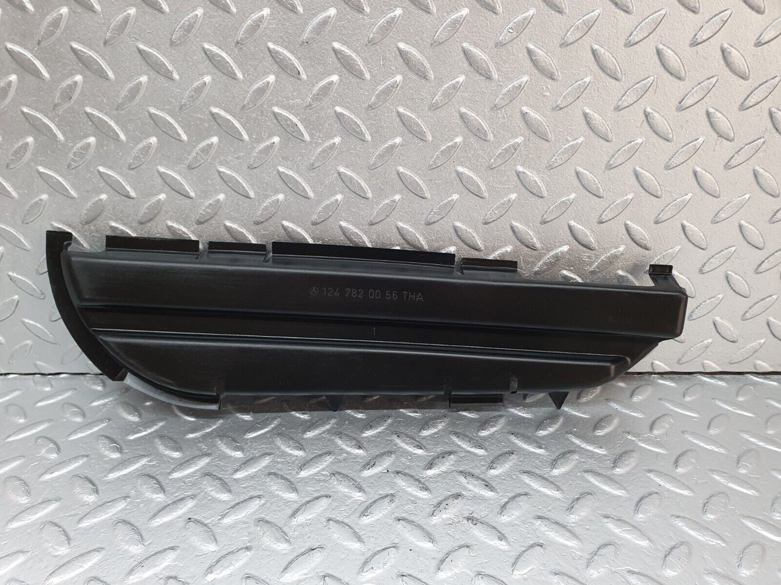 41547 Mercedes-Benz W124 200E Sunroof Guide Cover Trim 1247820056