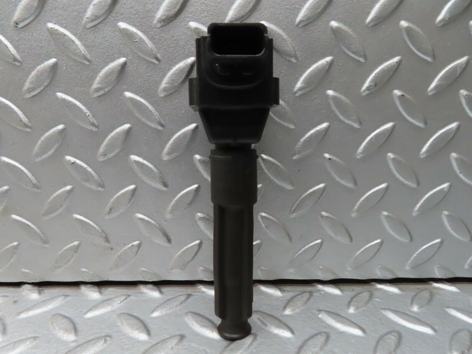 19551 Mercedes-Benz C140 CL420 Coupe Ignition Coil 0001587203