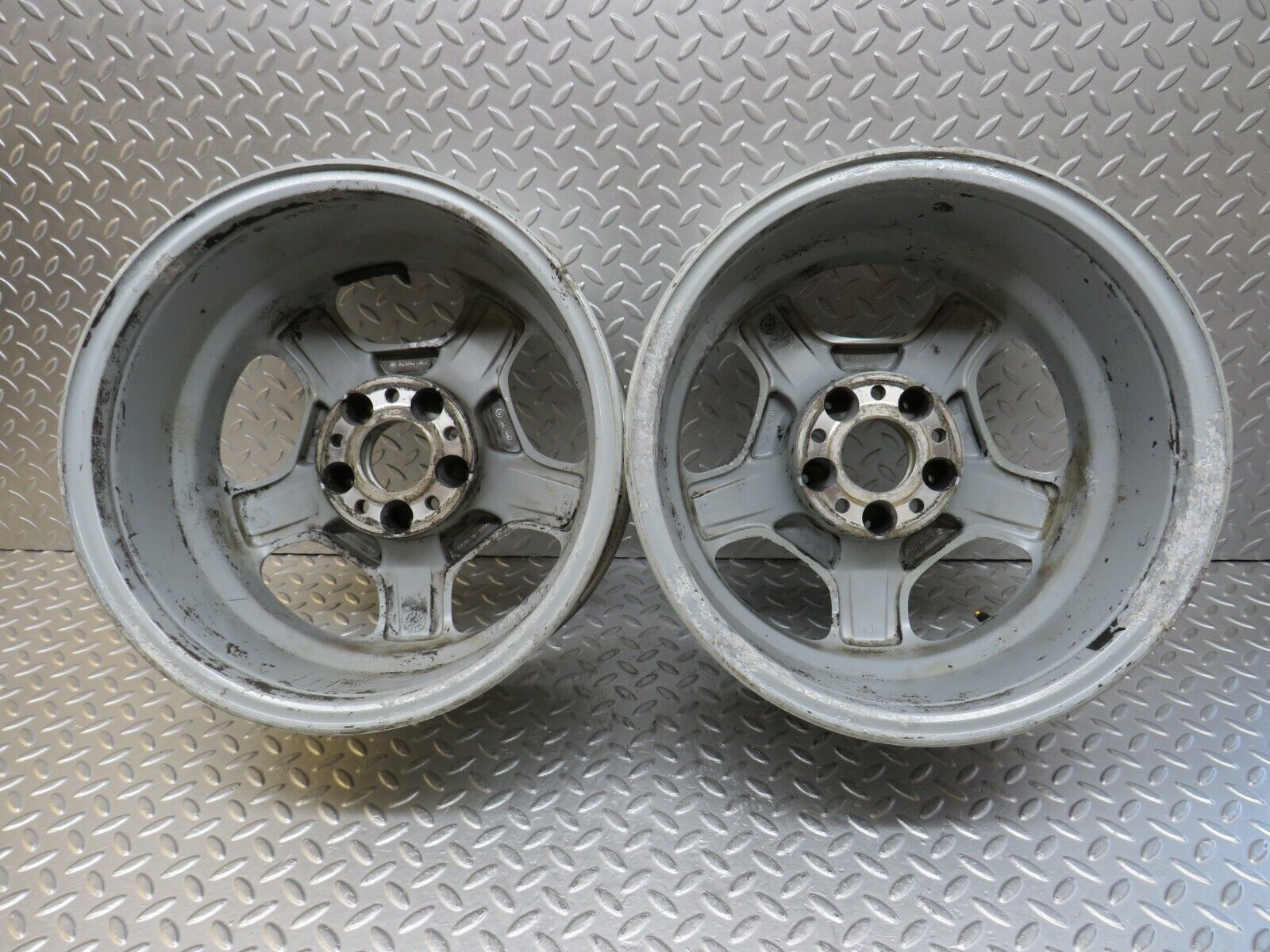 35086 Mercedes-Benz Alloy Wheel Set 7.5Jx16H2 ET41 2104011302