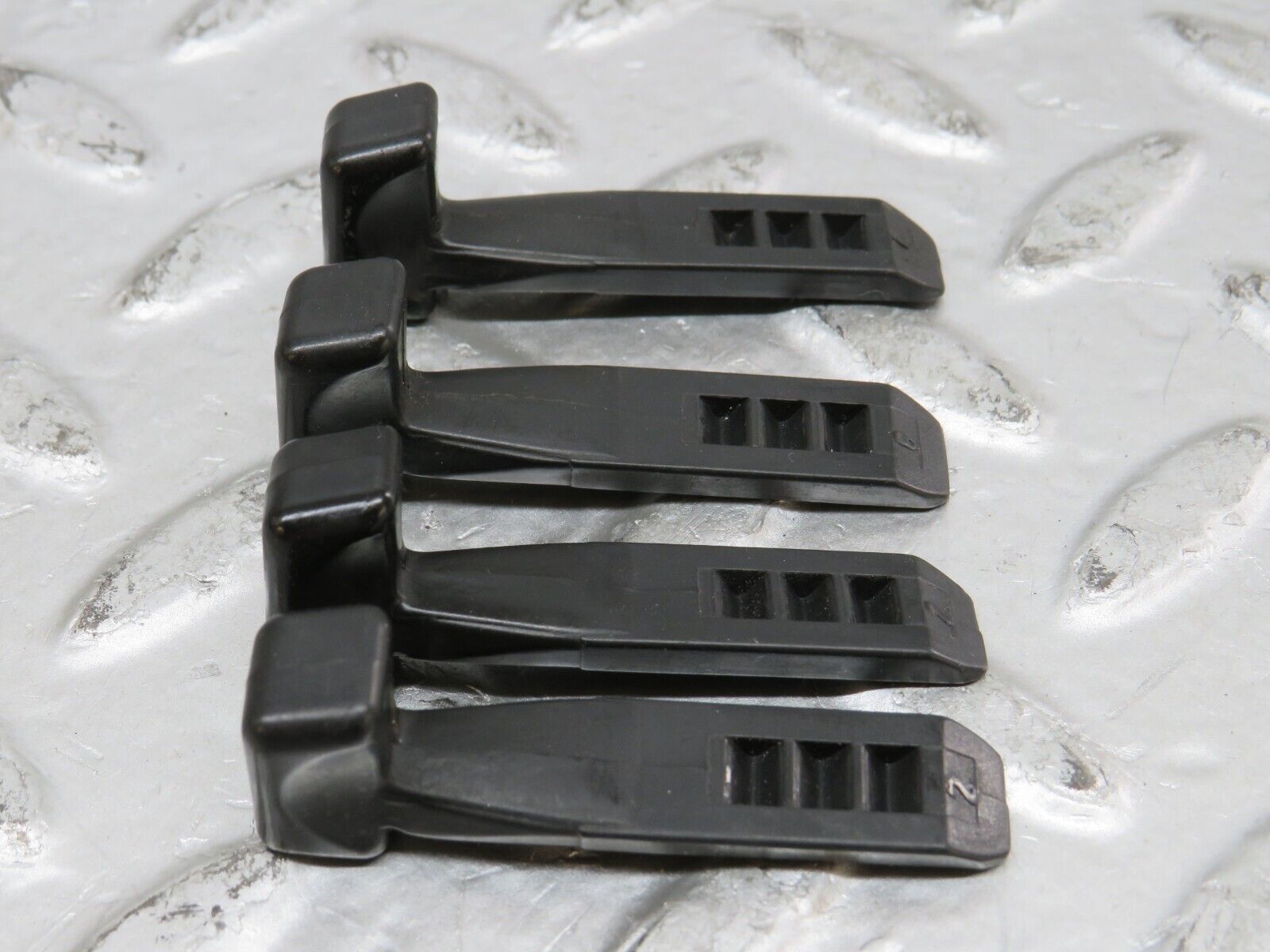 26322 Mercedes-Benz W116 450SE Heater Control Knob Set