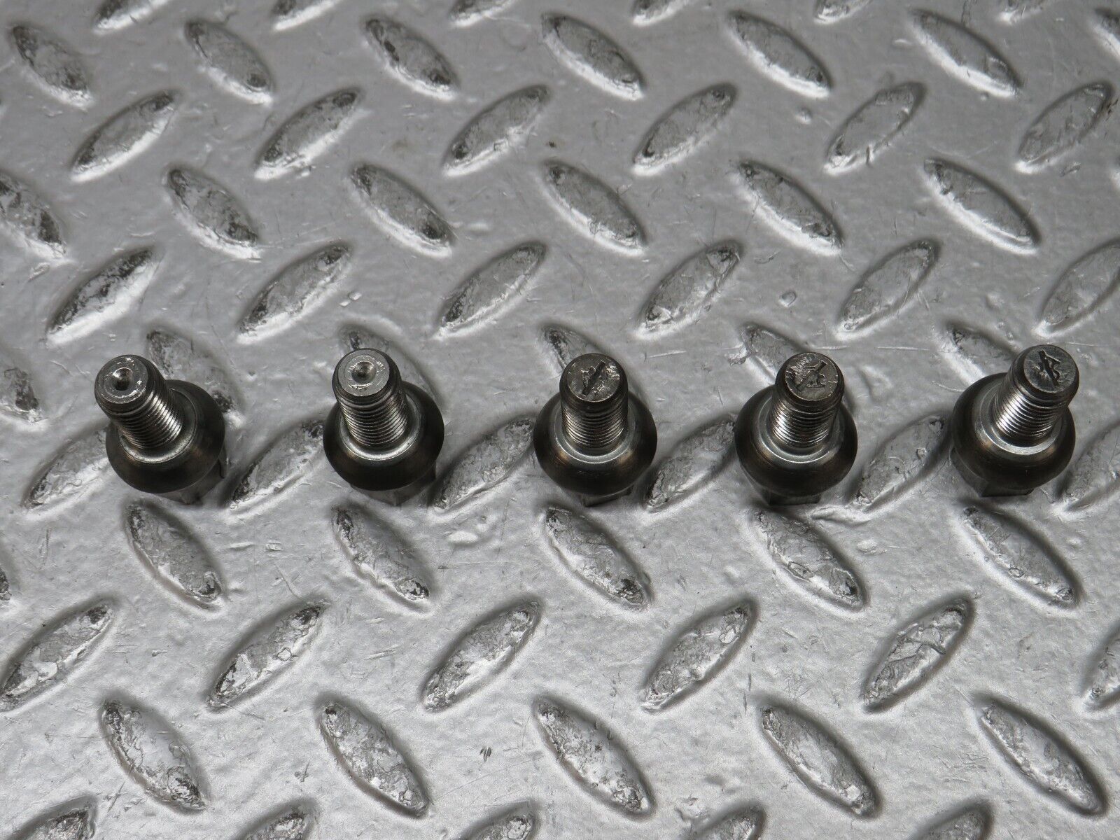 28887 Mercedes-Benz 5x Steel Wheel Lug Bolt M12x1.5