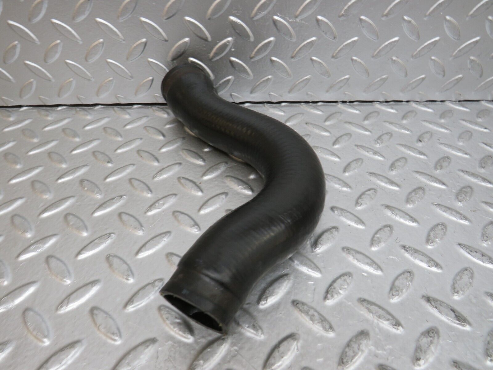 29658 Mercedes-Benz W123 230E Radiator Hose Pipe 1235012382