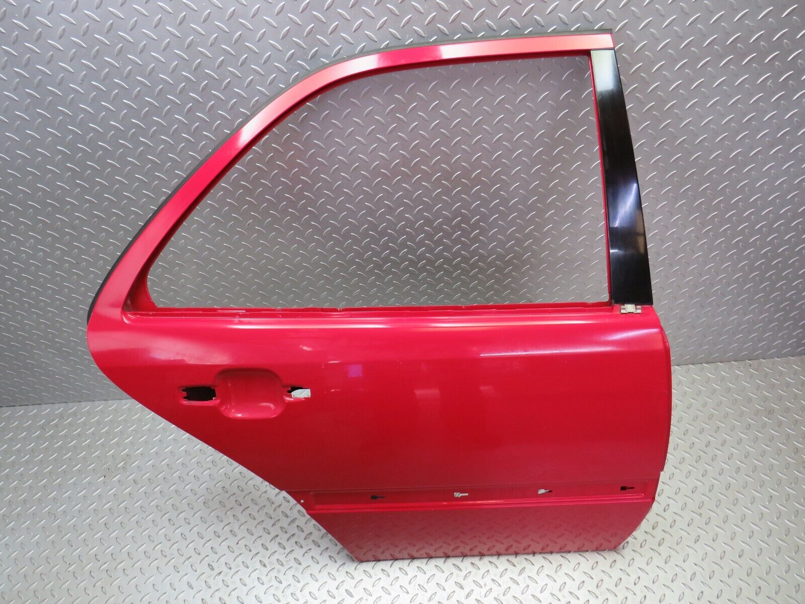 33359 Mercedes-Benz W202 C180 Rear Right Door