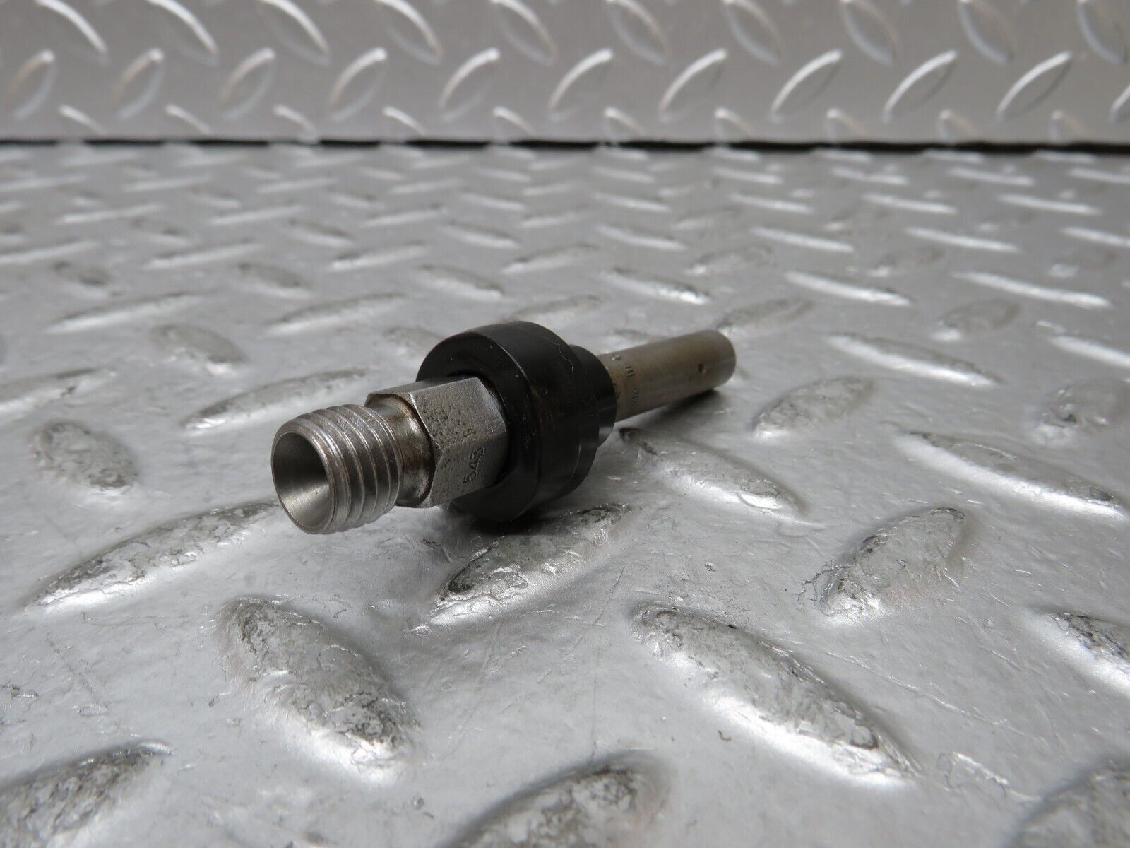 27429 Mercedes-Benz W123 280E Fuel Injector Bosch 0437502010