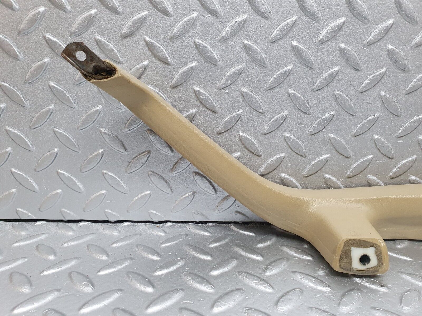 40929 Mercedes-Benz W126 300SE Front Left Interior Door Handle Beige