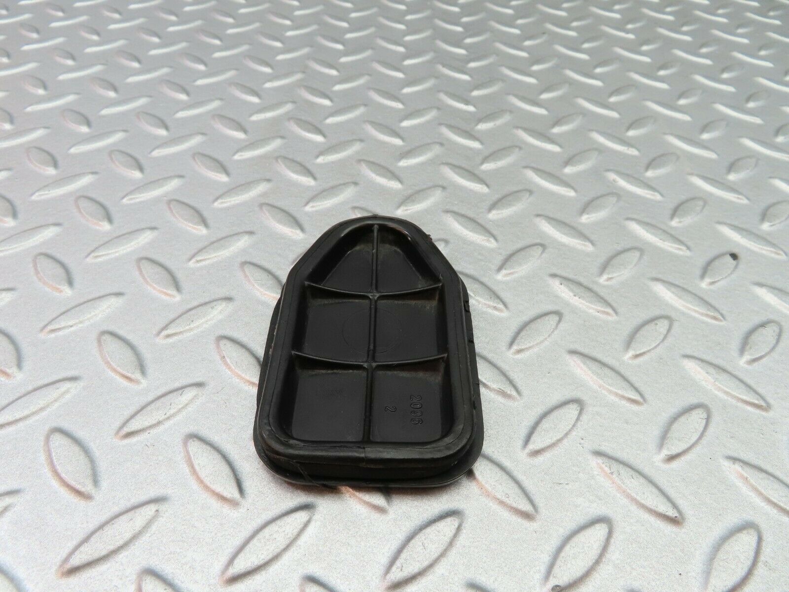 5859 Mercedes-Benz W123 200 Boot Trunk Access Cover Panel 1156930030