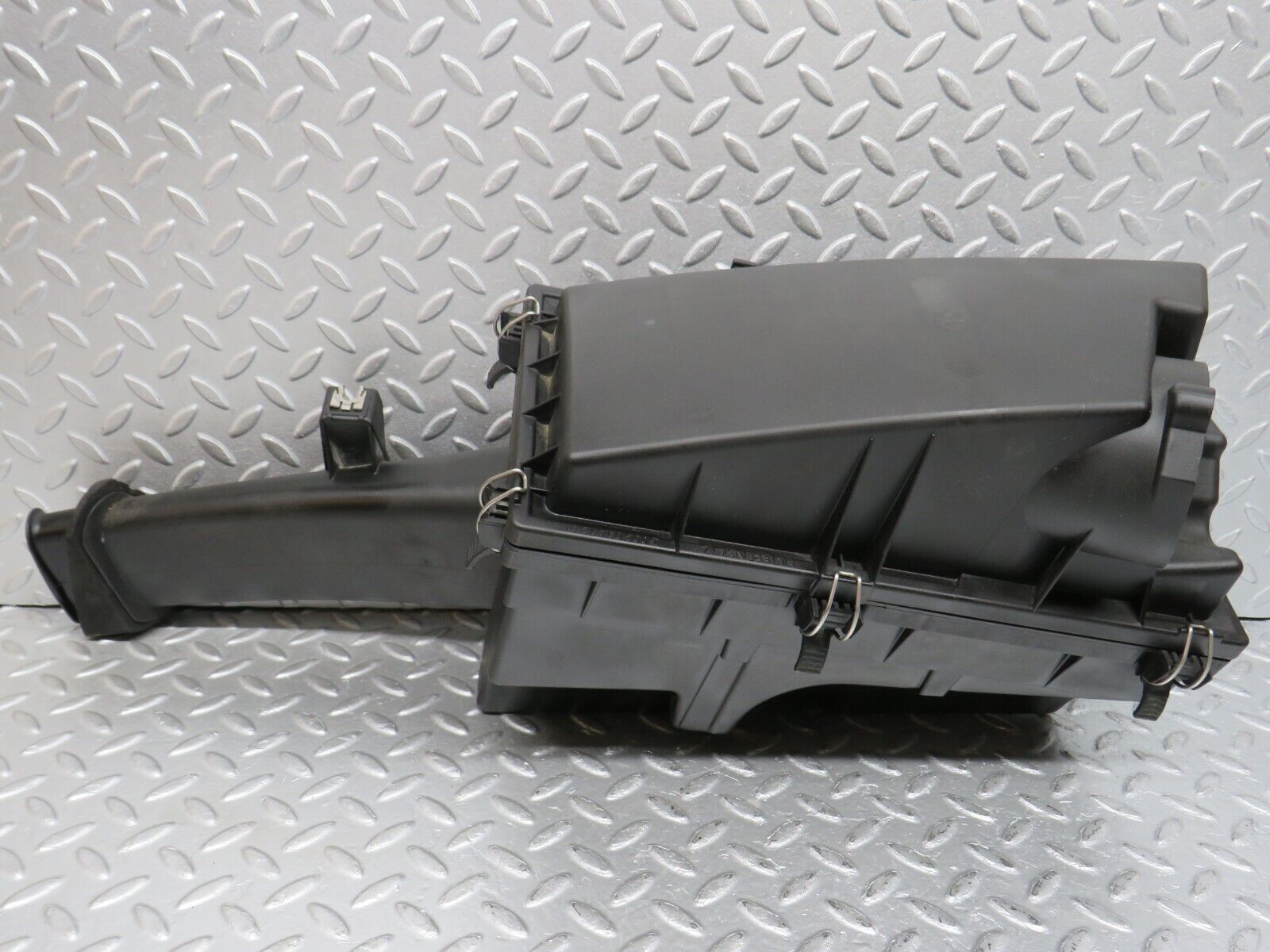 39673 Mercedes-Benz R129 320SL Coupe Air Filter Box Housing 1040900501 4616885903