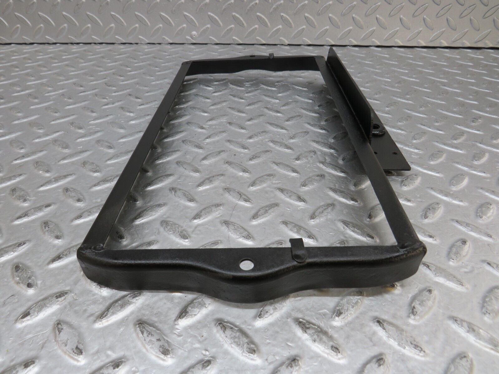 37364 Mercedes-Benz W109 300SEL Battery Tray