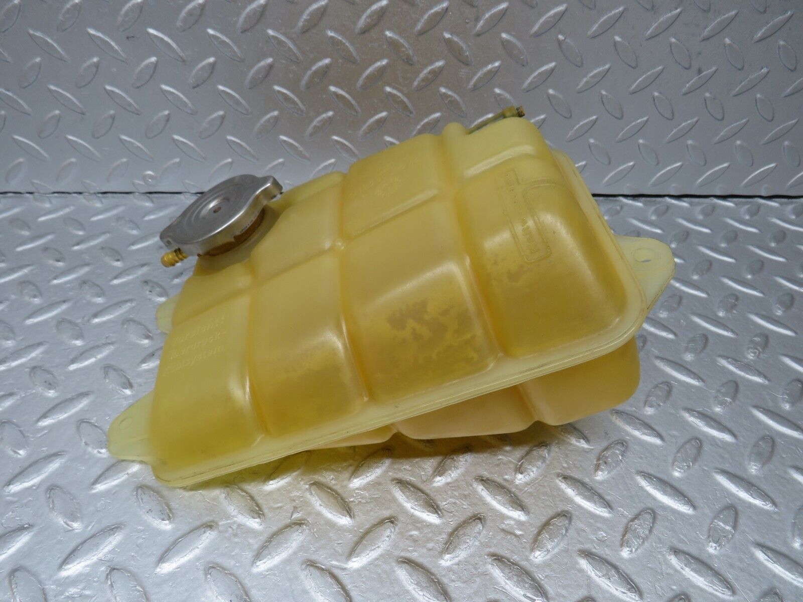 35995 Mercedes-Benz W126 420SE Coolant Reservoir Tank 1265001549