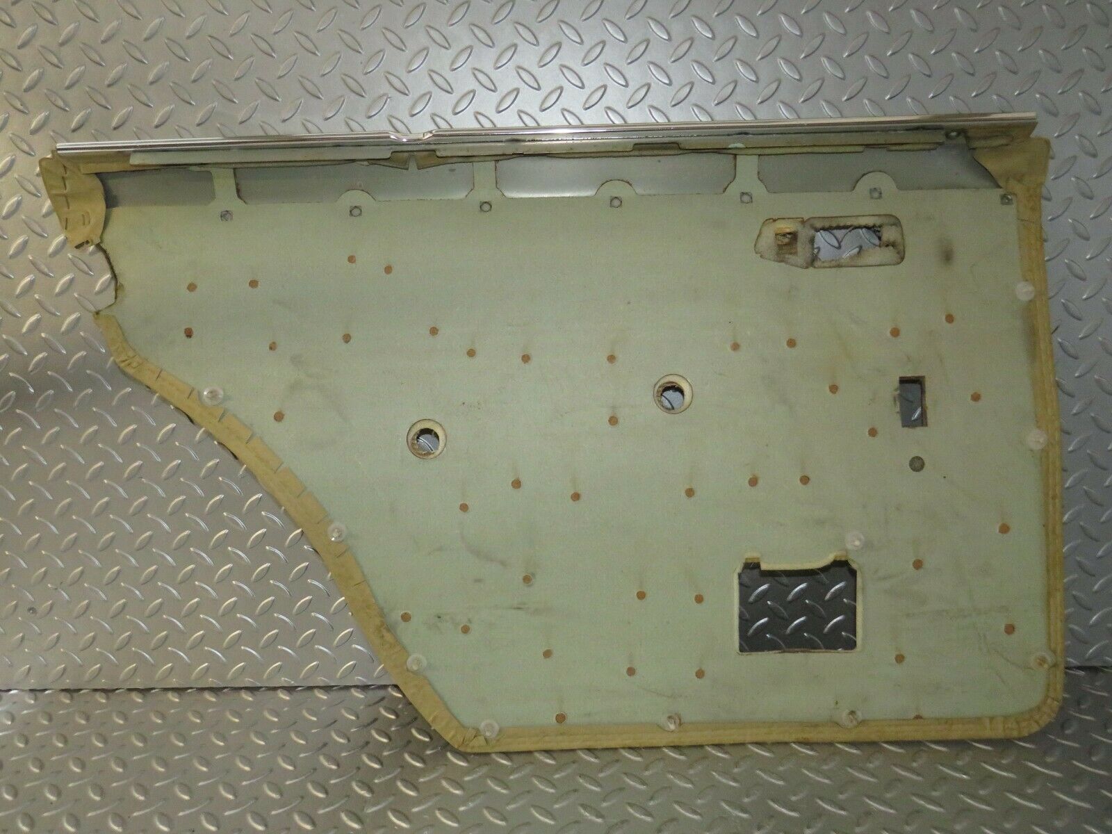 23929 Mercedes-Benz W123 280E Rear Right Door Card Beige