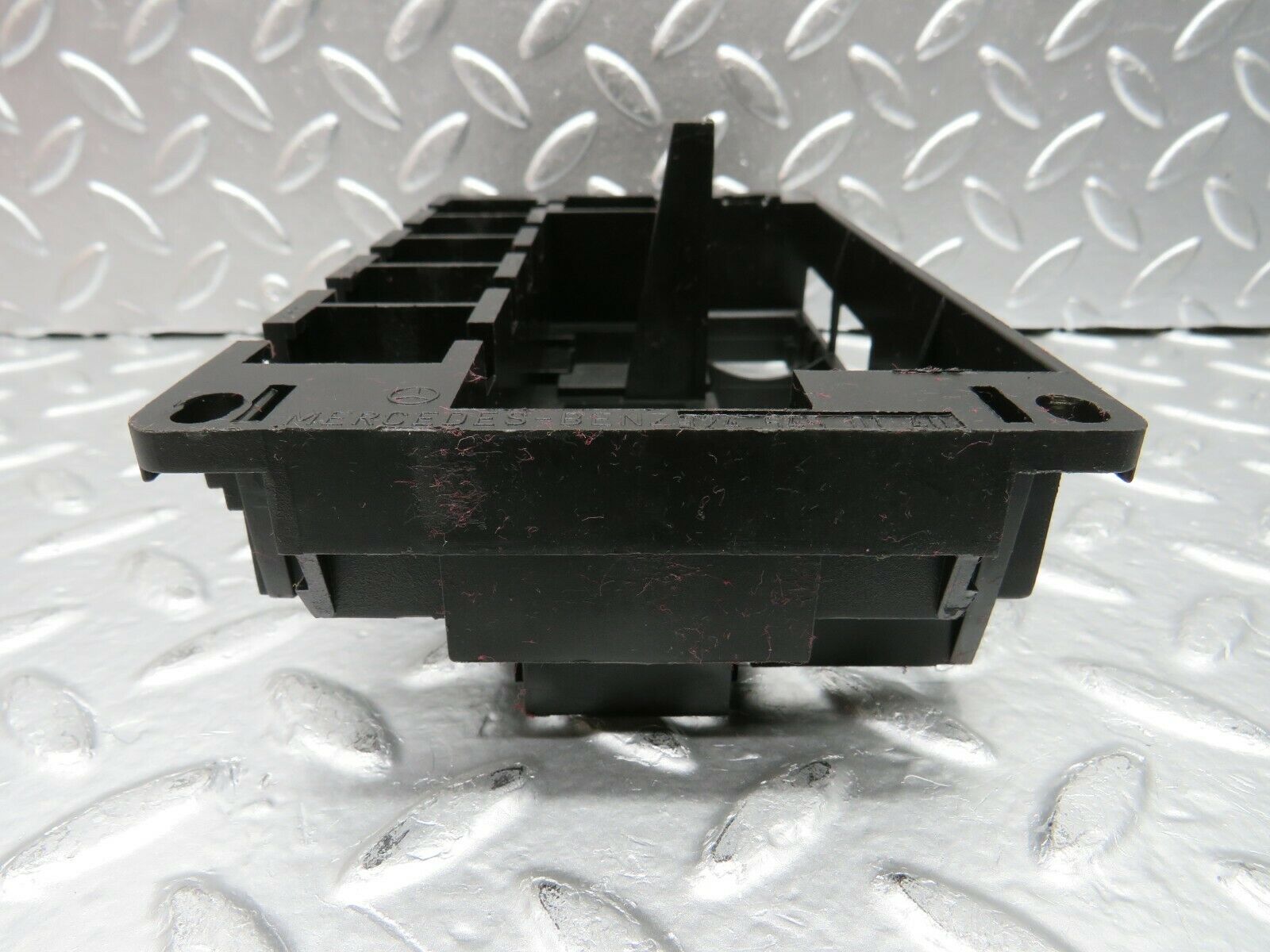 22595 Mercedes-Benz C124 E220 Coupe Fuse Relay Holder Bracket 1245450140