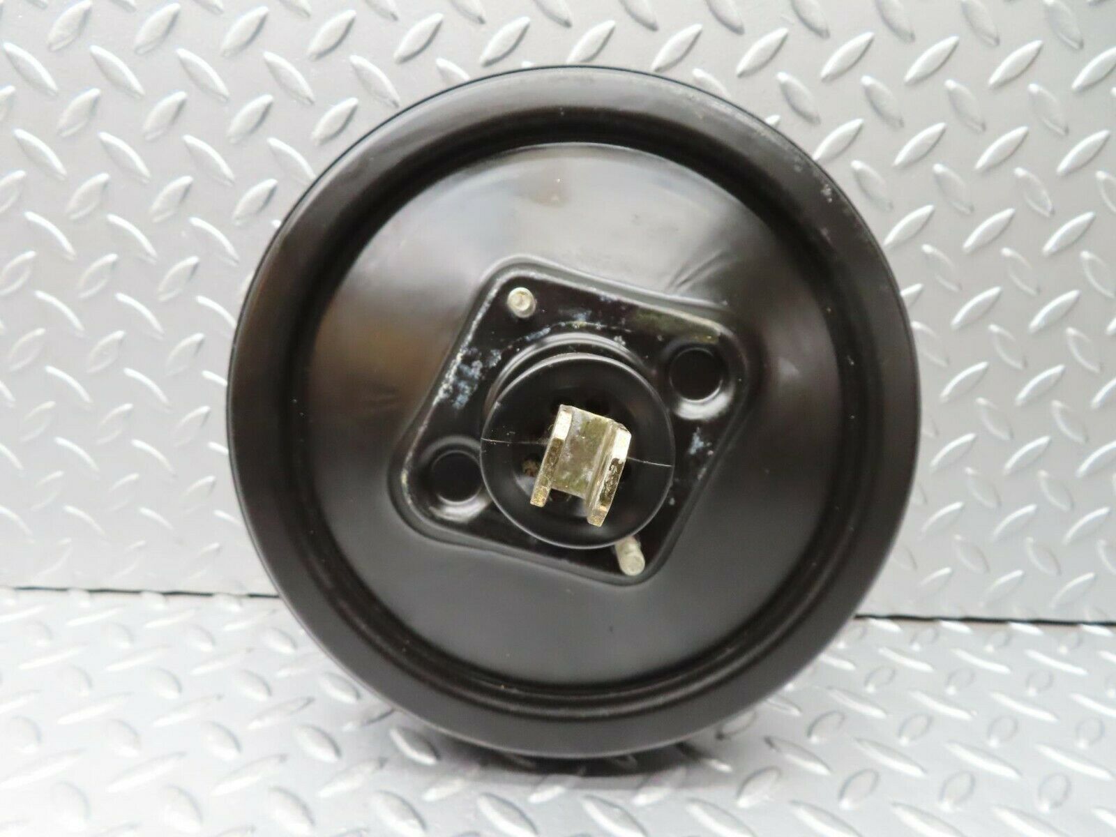 16299 Mercedes-Benz W124 260E Brake Booster Lucas 4308330