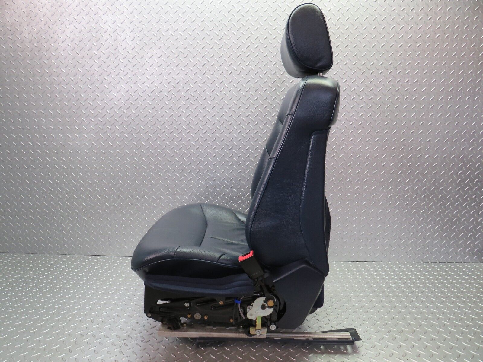 24702 Mercedes-Benz W140 S320 Front Right Seat Blue