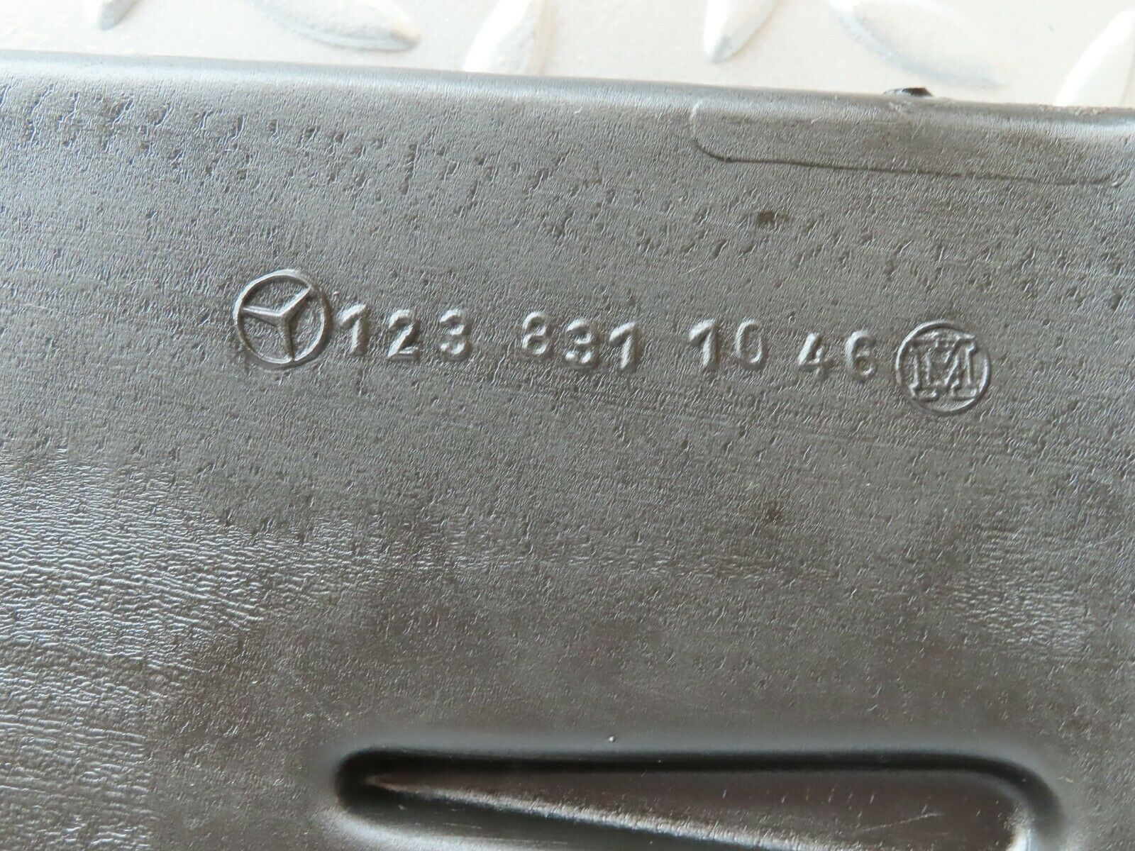 4394 Mercedes-Benz W123 230E Air Duct Heater Ventilation Right 1238311046