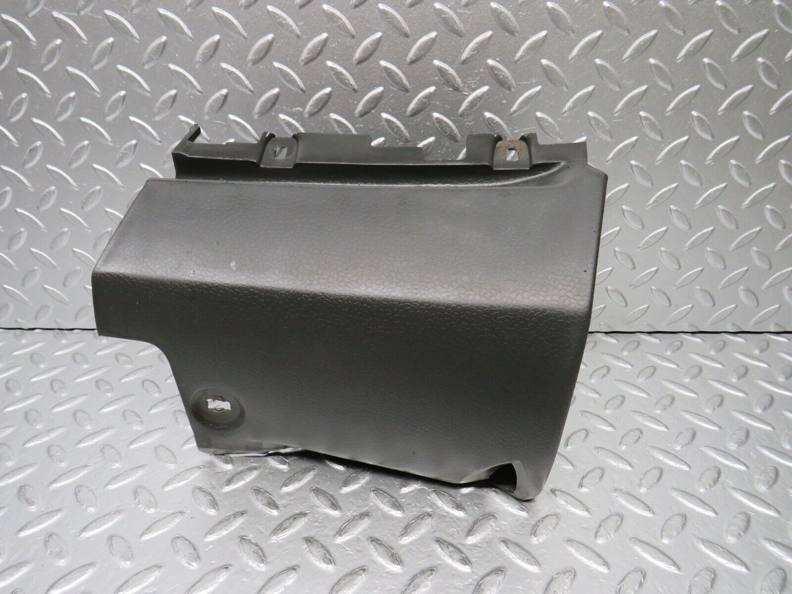 30759 Mercedes-Benz W201 190E 2.0L Front Right Sill Cover 2018840431