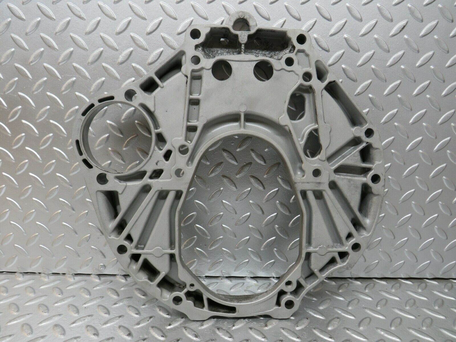 23613 Mercedes-Benz W114 280E Gearbox Flange 1100110145