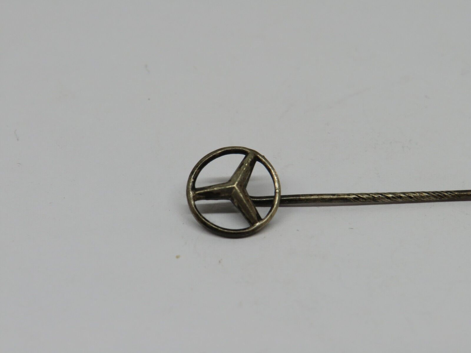 37511 Mercedes-Benz Vintage Lapel Pin Badge