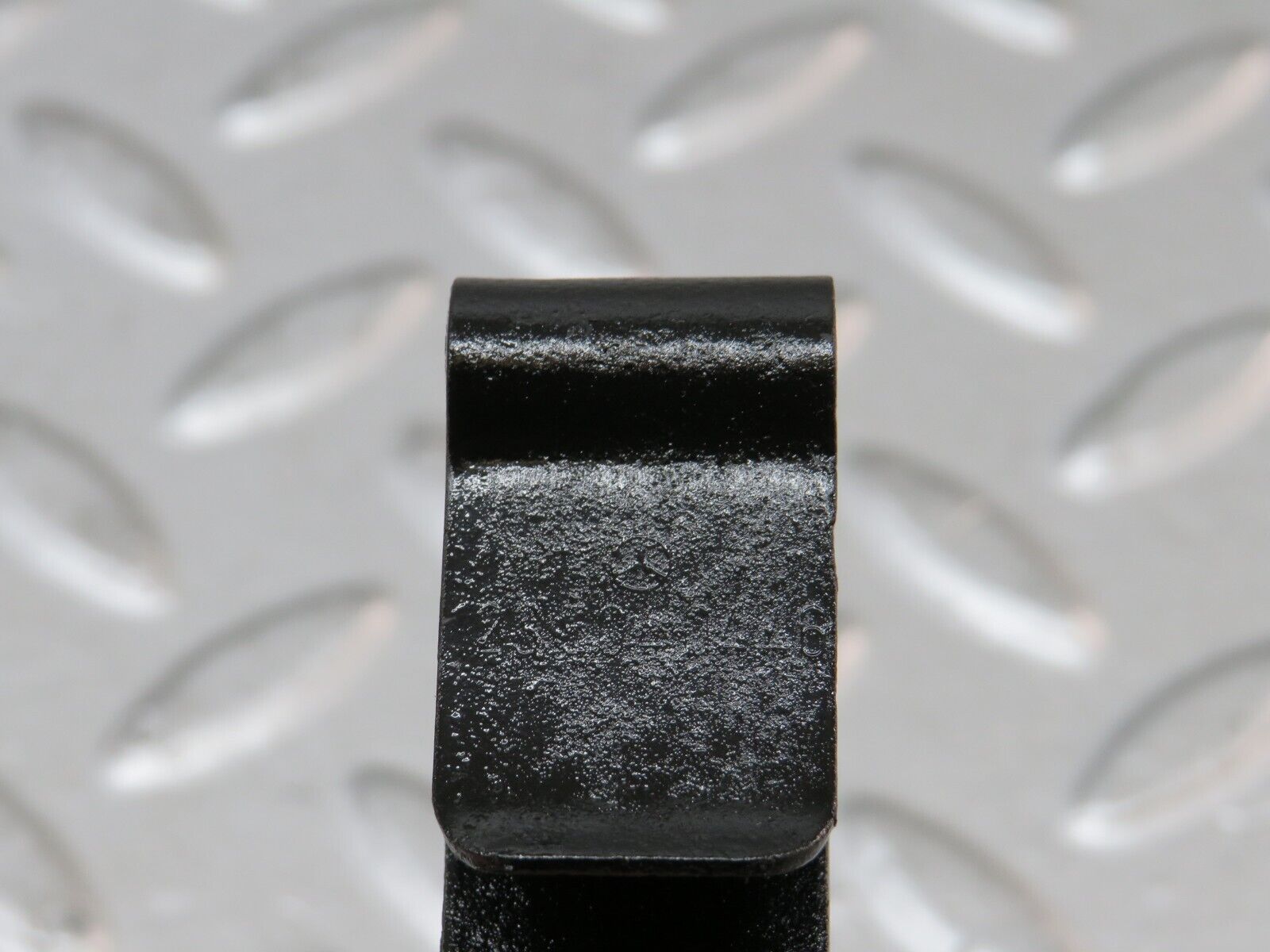 27903 Mercedes-Benz W123 280E Radiator Fan Shroud Cover Holder 1235040446