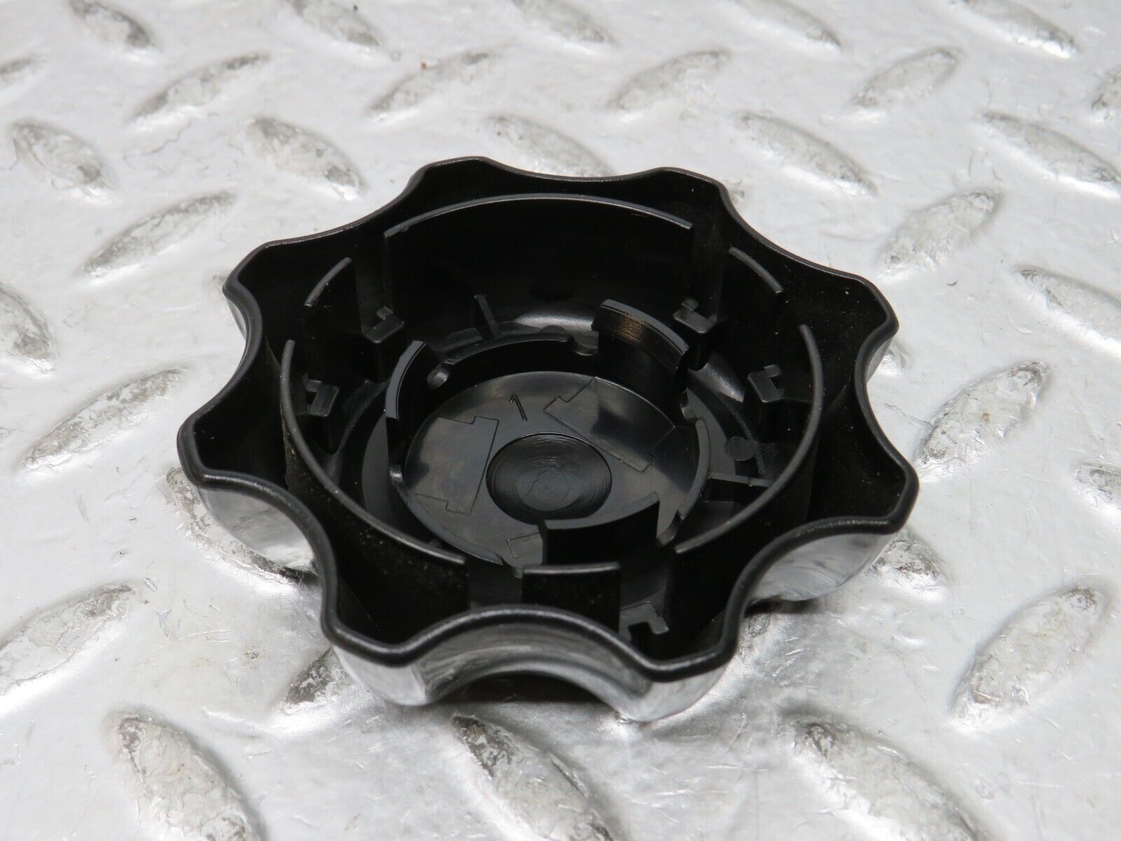 27447 Mercedes-Benz W123 280E Seat Backrest Recline Handle Knob 0009181026