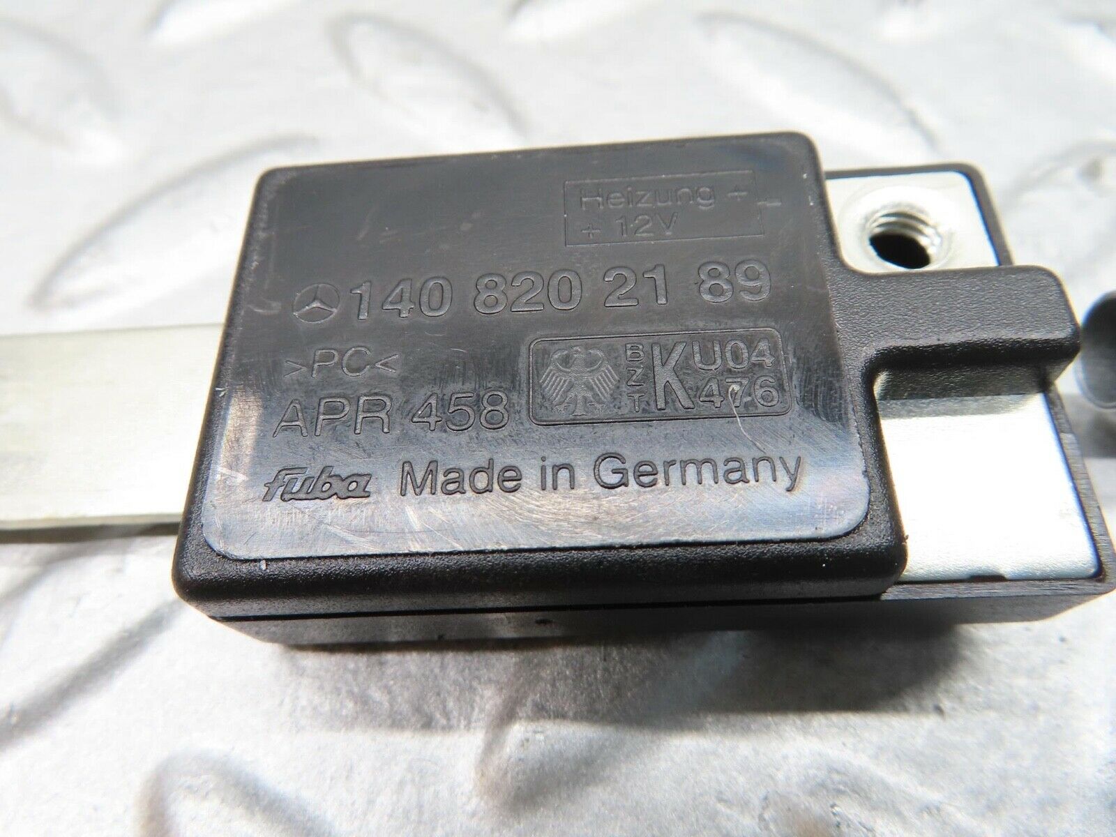 14929 Mercedes-Benz W140 S320 Antenna Amplifier 1408202189 1408202089