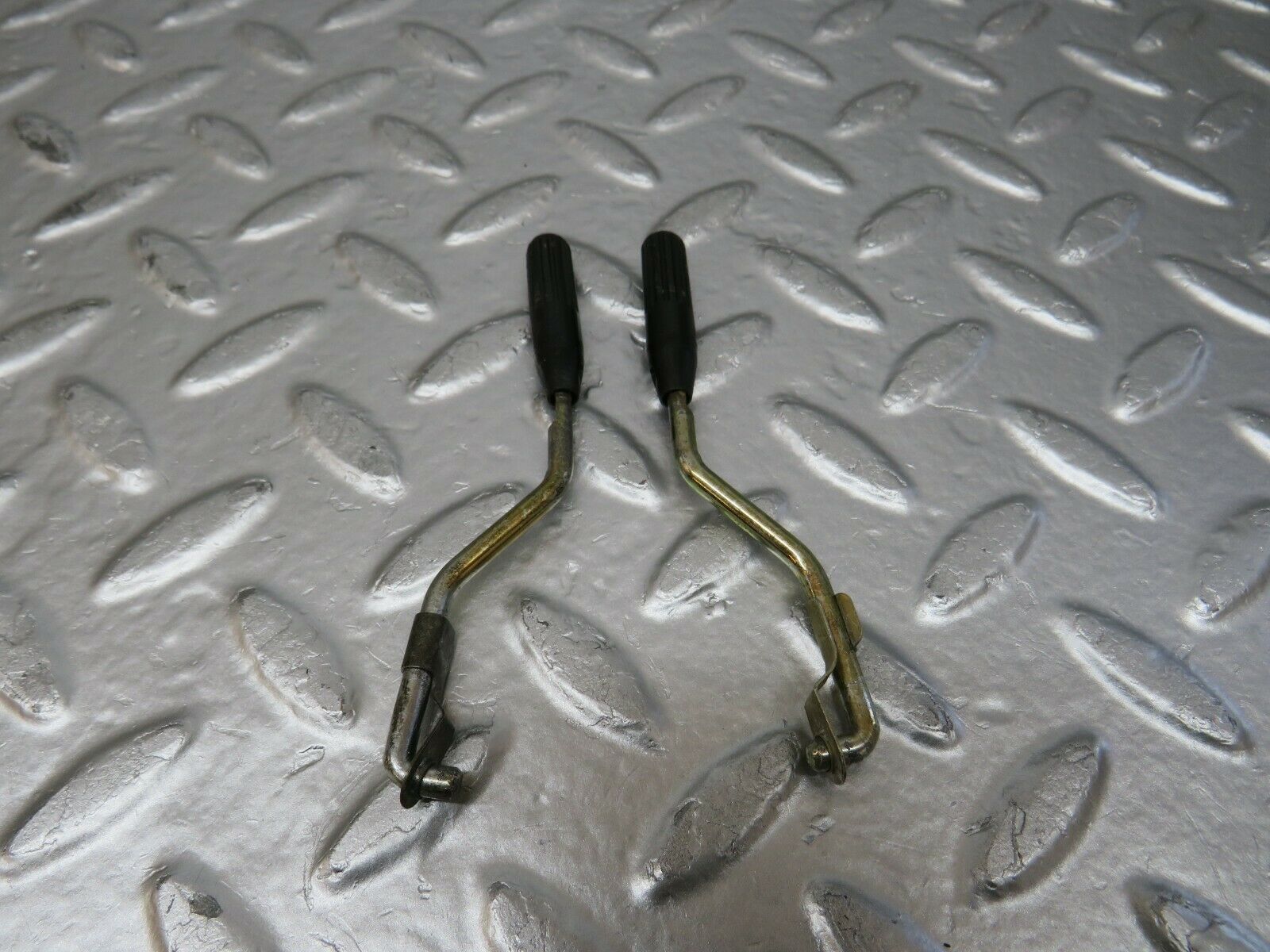 23954 Mercedes-Benz W123 280E Front Door Lock Knob Pair