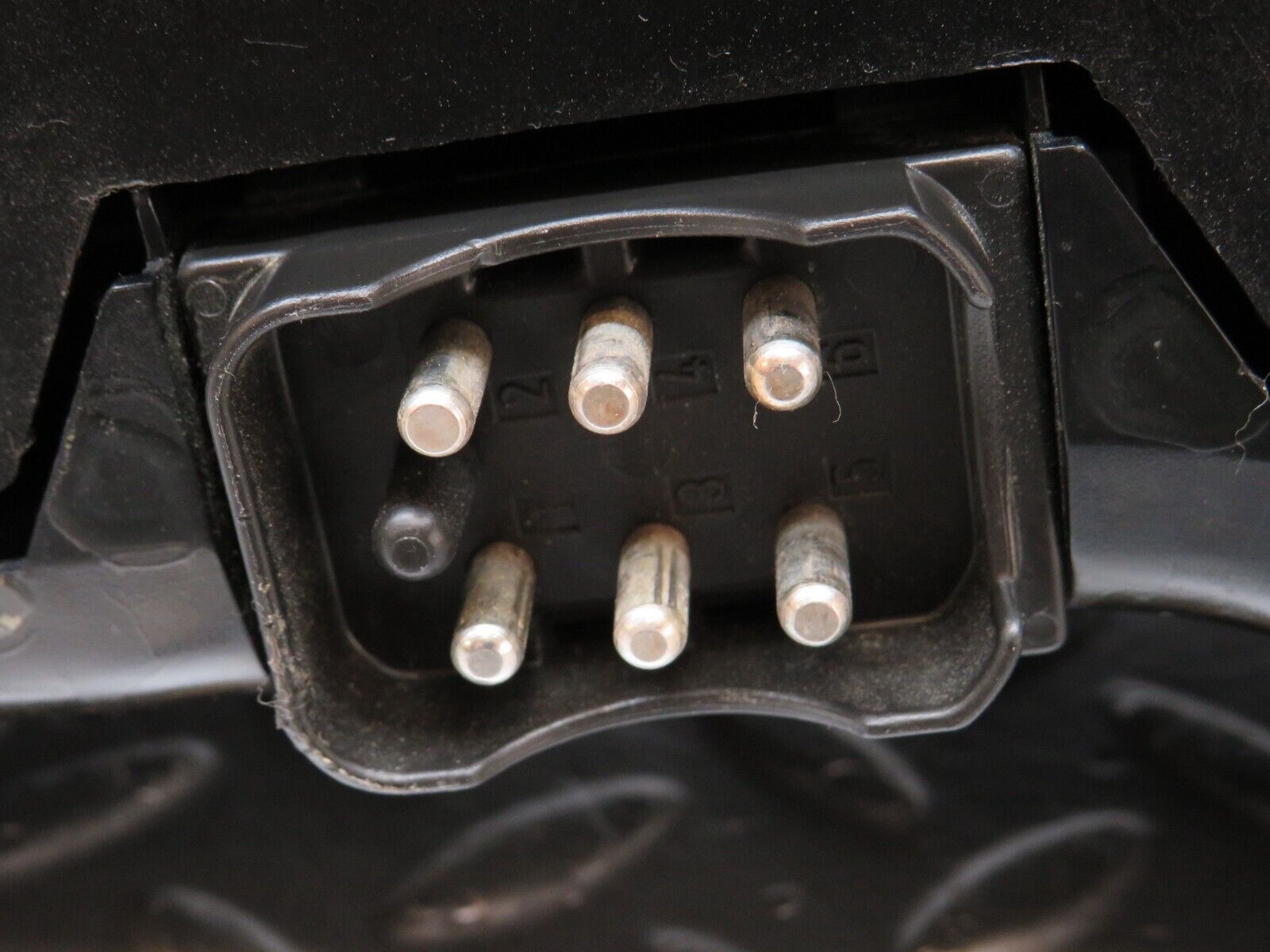 33986 Mercedes-Benz W124 260E Tail Light Right Side 1248200464