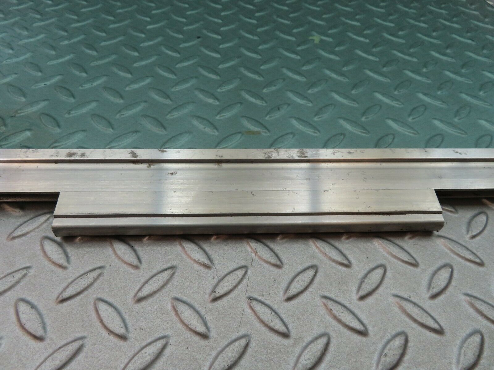 6309 Mercedes-Benz W126 380SE Rear Left Door Window Glass