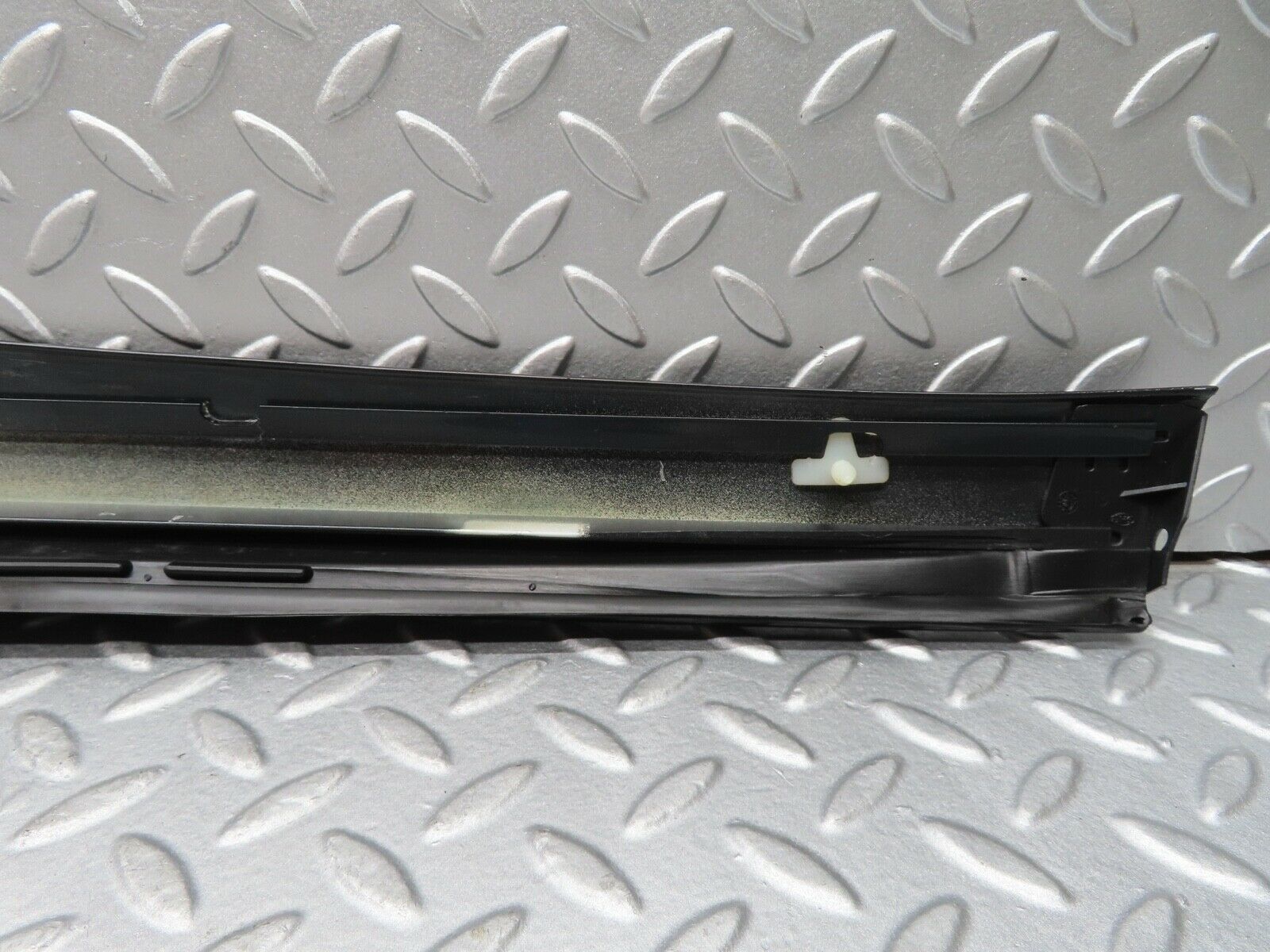 17206 Mercedes-Benz R129 300SL Coupe A Pillar Exterior Cover Left Side
