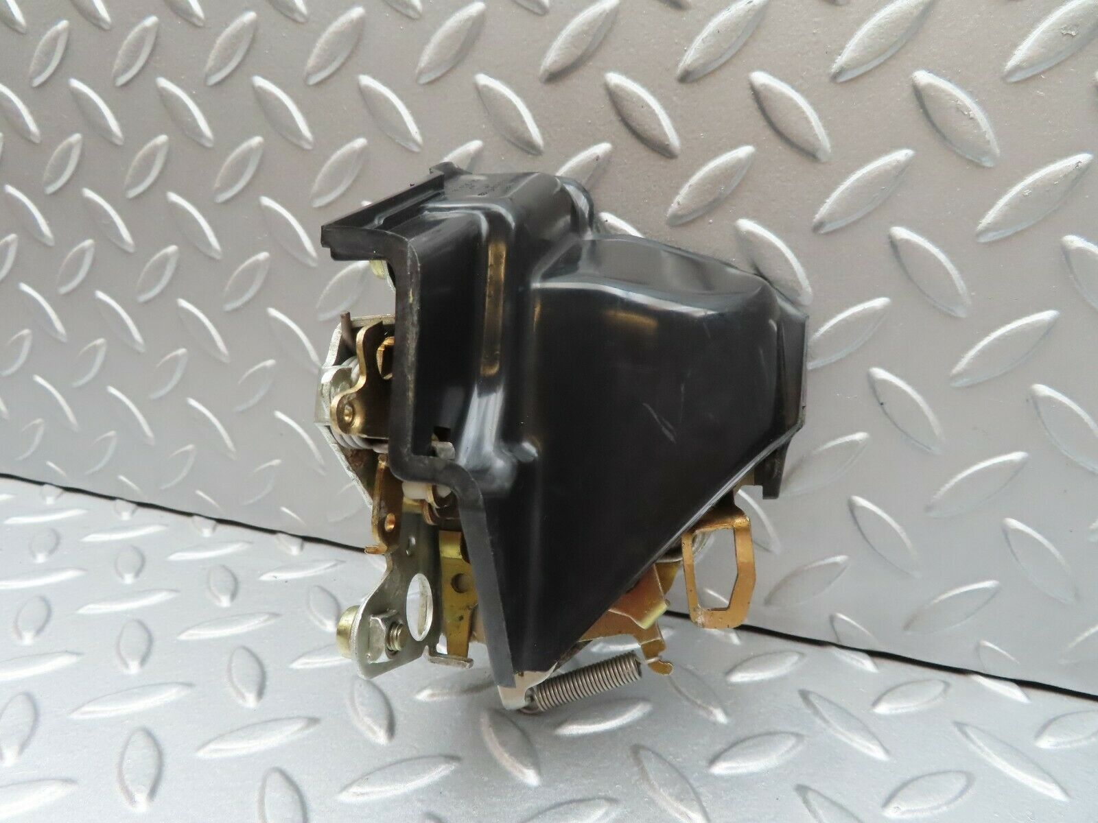 3703 Mercedes-Benz S123 200T Wagon Rear Left Door Lock Mechanism 1237330108