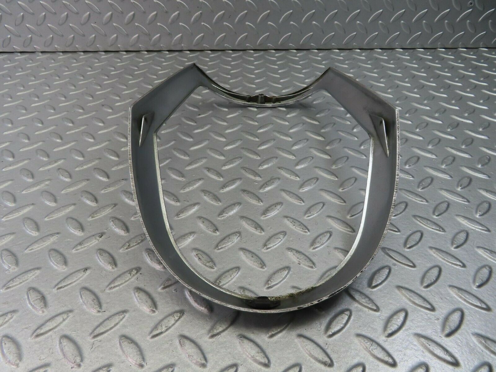 8921 Mercedes-Benz W108 Headlight Chrome Frame 1305542029