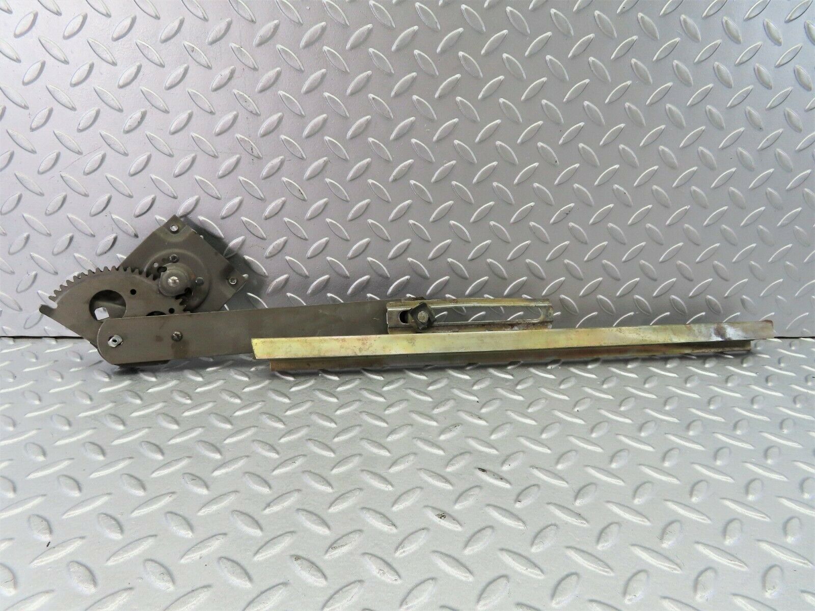 7938 Mercedes-Benz W115 220D Rear Left Manual Window Regulator