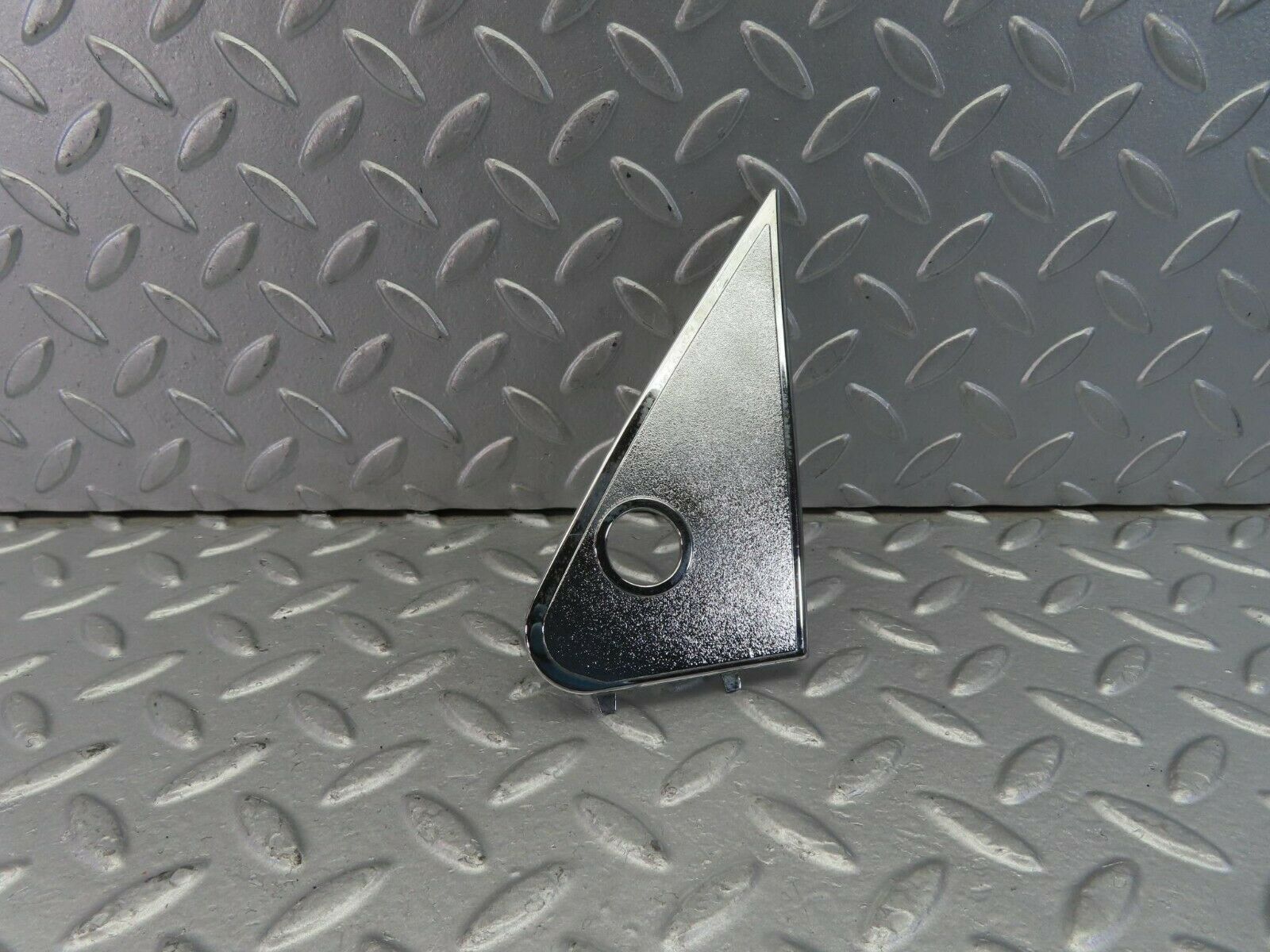 10858 Mercedes-Benz W123 230E Mirror Triangle Cover Right 1237250811