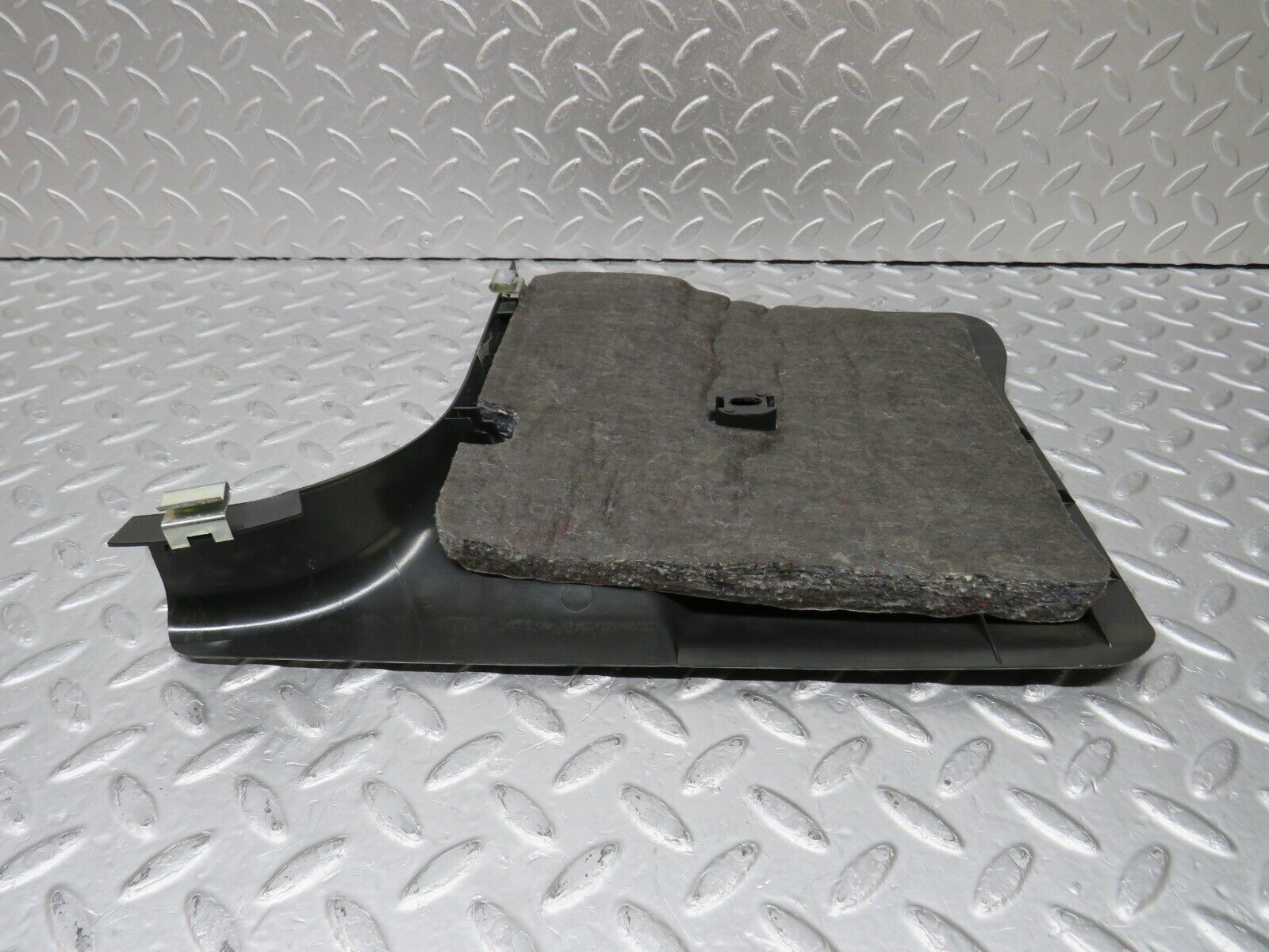 34981 Mercedes-Benz W210 320E Front Right Kick Panel