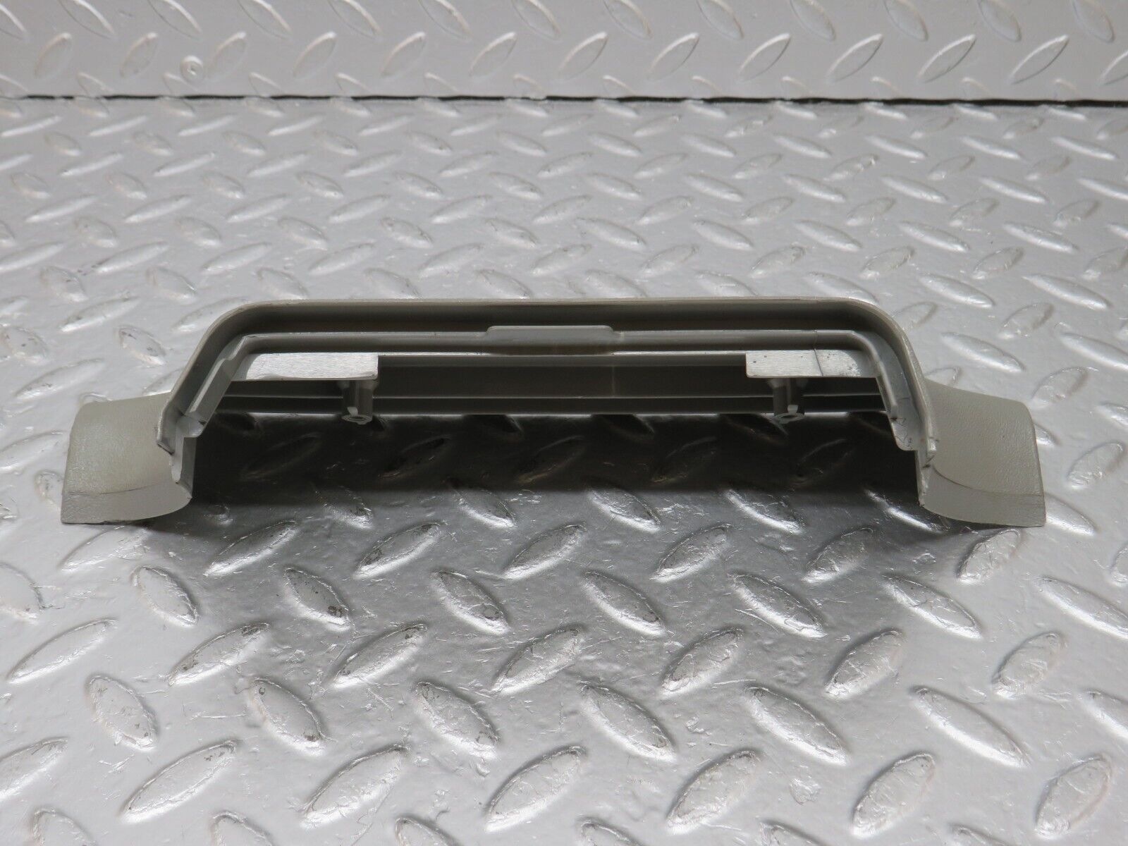 33662 Mercedes-Benz W201 190E 2.0L B Pillar Bottom Cover Right Side Grey 2016920222