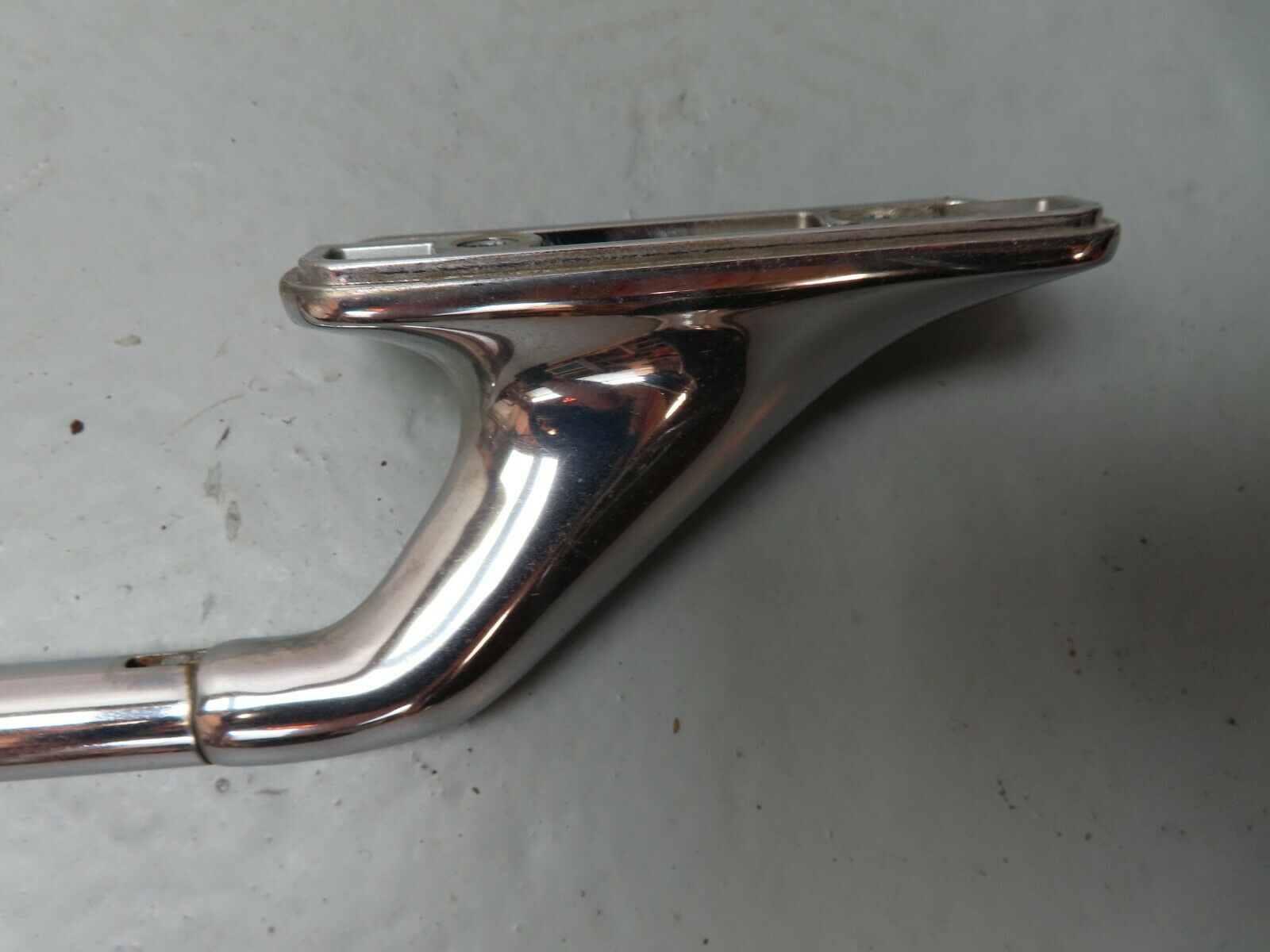 3796 Mercedes-Benz S123 200T Wagon Roof Bar Roof Rack Chrome Left