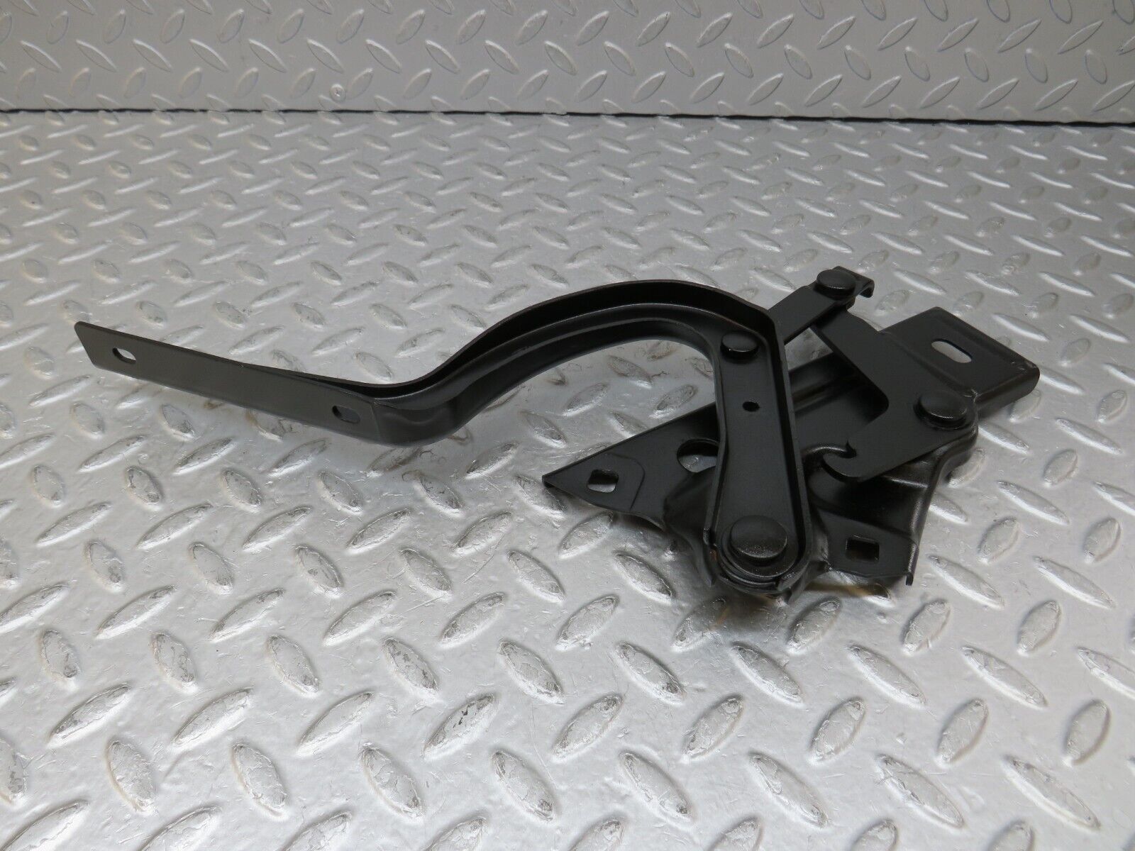 35843 Mercedes-Benz W108 Trunk Lid Hinge Right Side