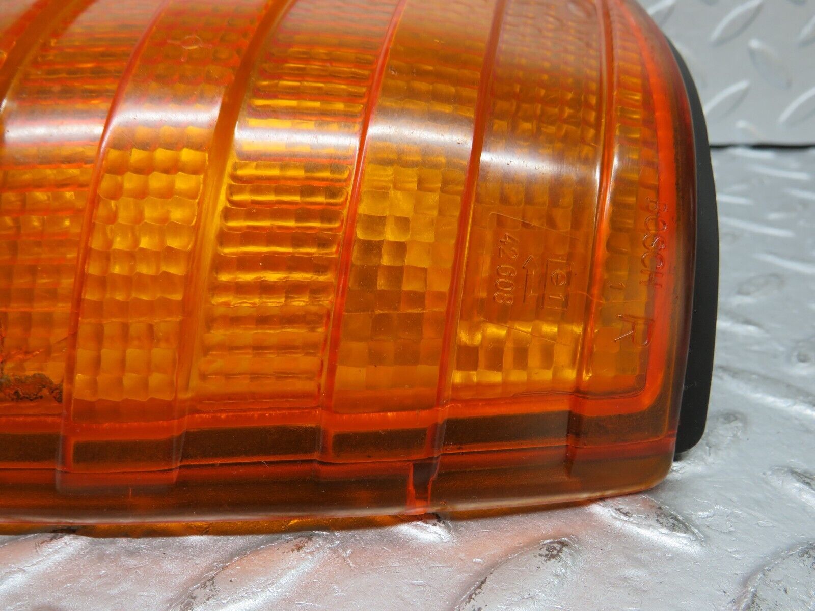 36176 Mercedes-Benz W126 420SE Indicator Light Front Right Bosch