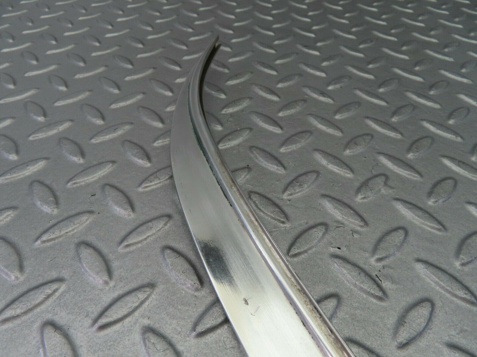 7919 Mercedes-Benz W115 220D Rear Left C Pillar Chrome Moulding