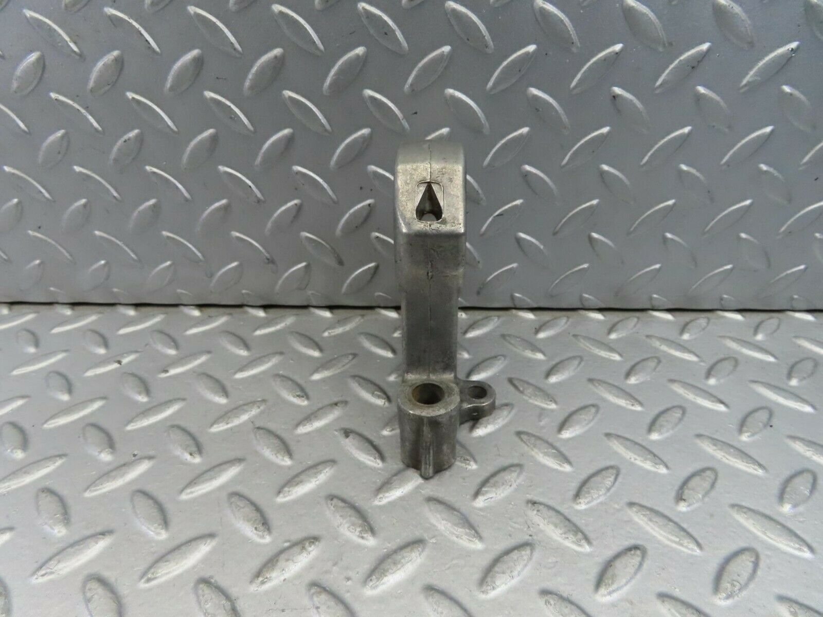 8967 Mercedes-Benz W108 Camshaft Tower Bearing 1140510916