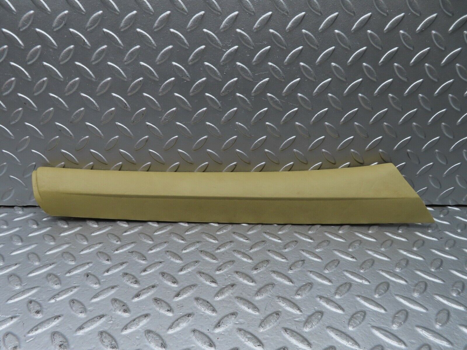 21046 Mercedes-Benz W123 230E A Pillar Cover Right Side Beige
