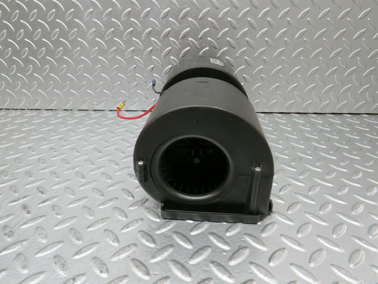 24336 Mercedes-Benz S124 220TE Wagon Heater Blower Motor With Housing 006-A45-22