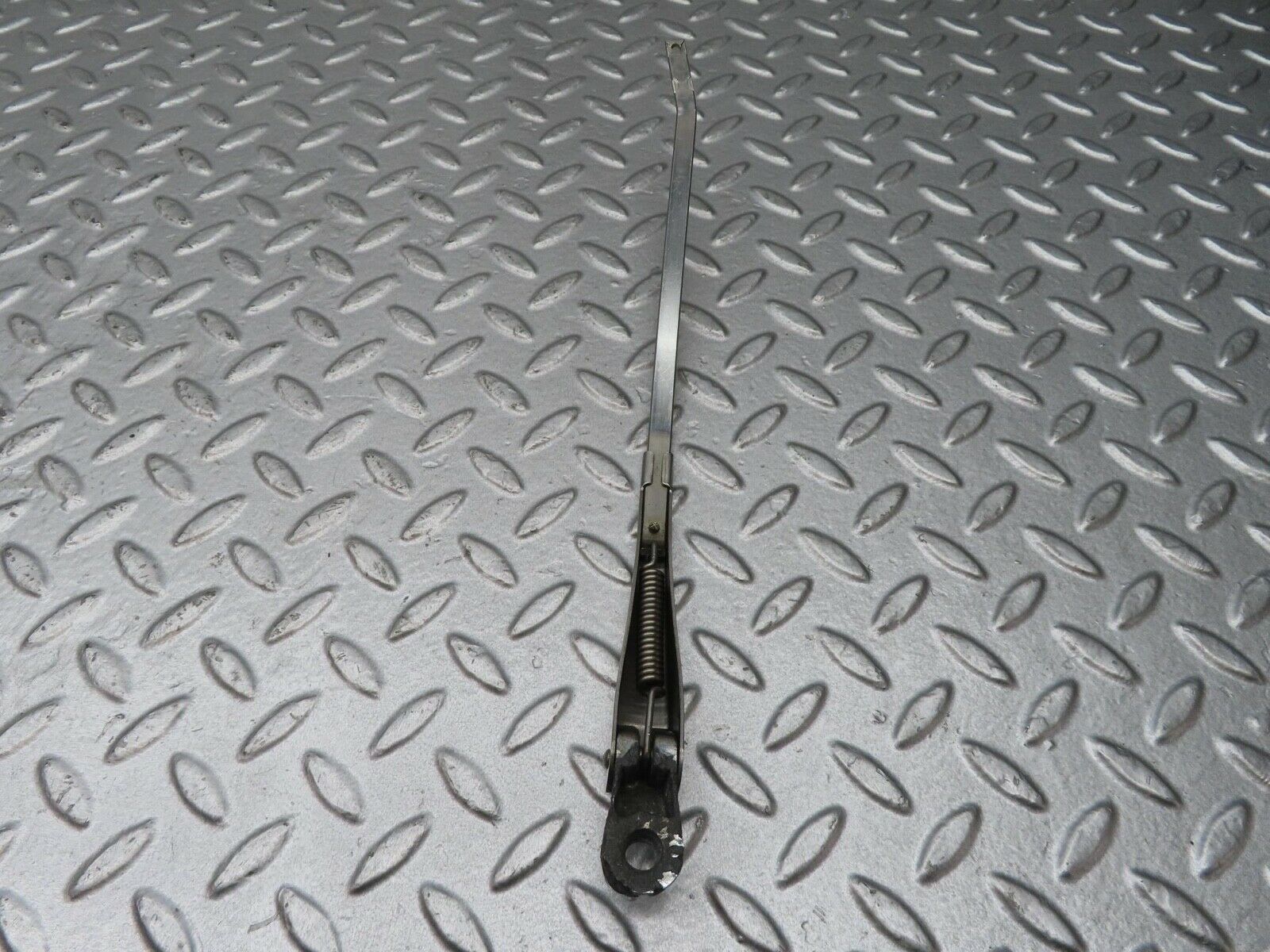 13114 Mercedes-Benz W111 220S Wiper Arm Right Side