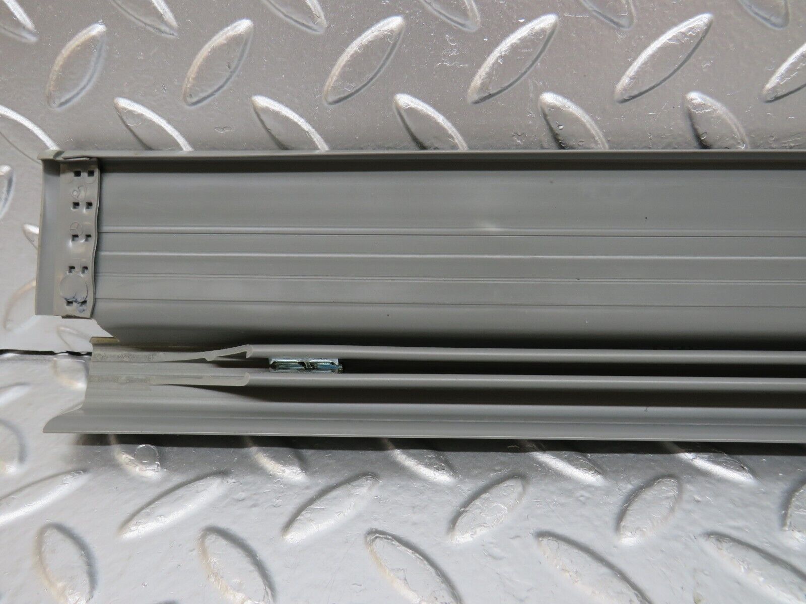 25865 Mercedes-Benz W124 280E Front Right Door Sill Trim