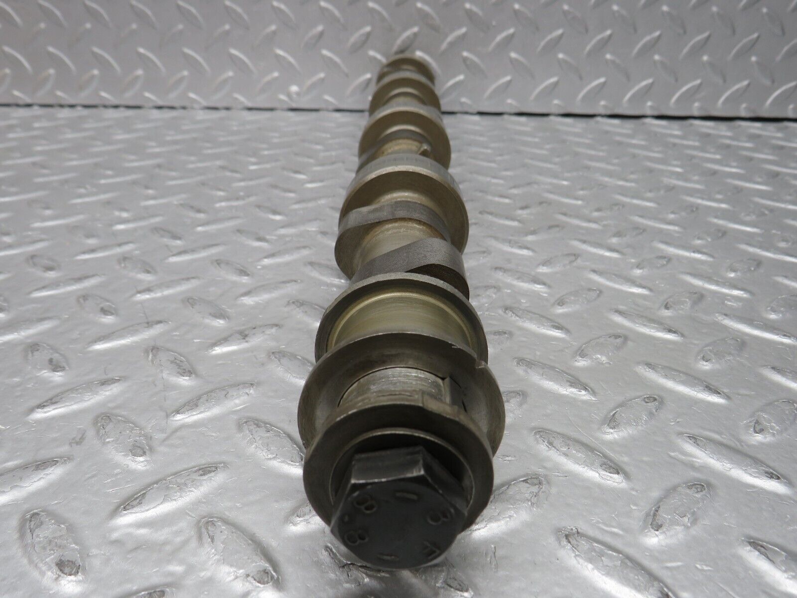 37135 Mercedes-Benz C126 420SEC Coupe Camshaft Left Side 11710