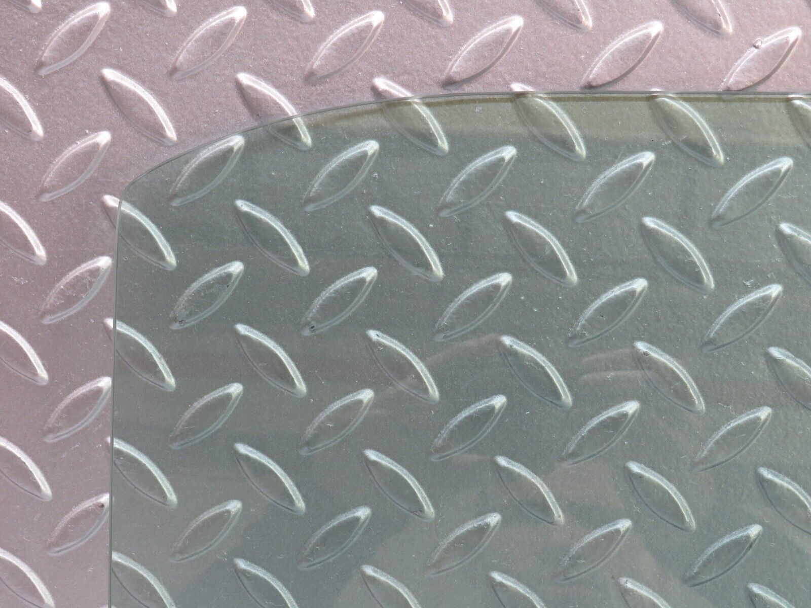 36566 Mercedes-Benz W201 190E 2.0L Rear Right Door Window Glass