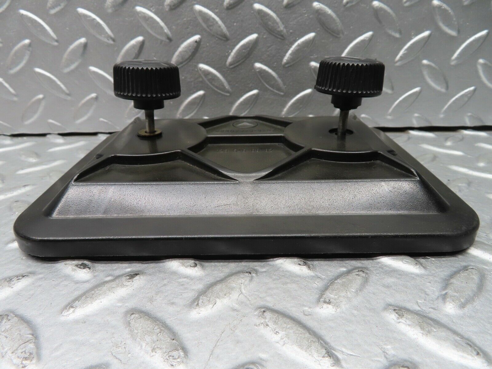 21191 Mercedes-Benz W123 230E Fuse Box Lid 1235400082