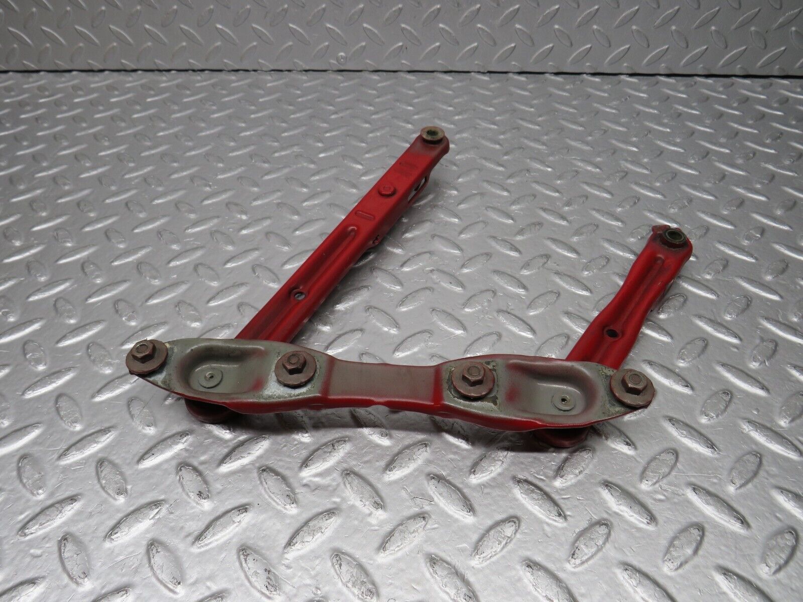 38769 Mercedes-Benz W201 190E 2.6L Bonnet Hinge Left Side