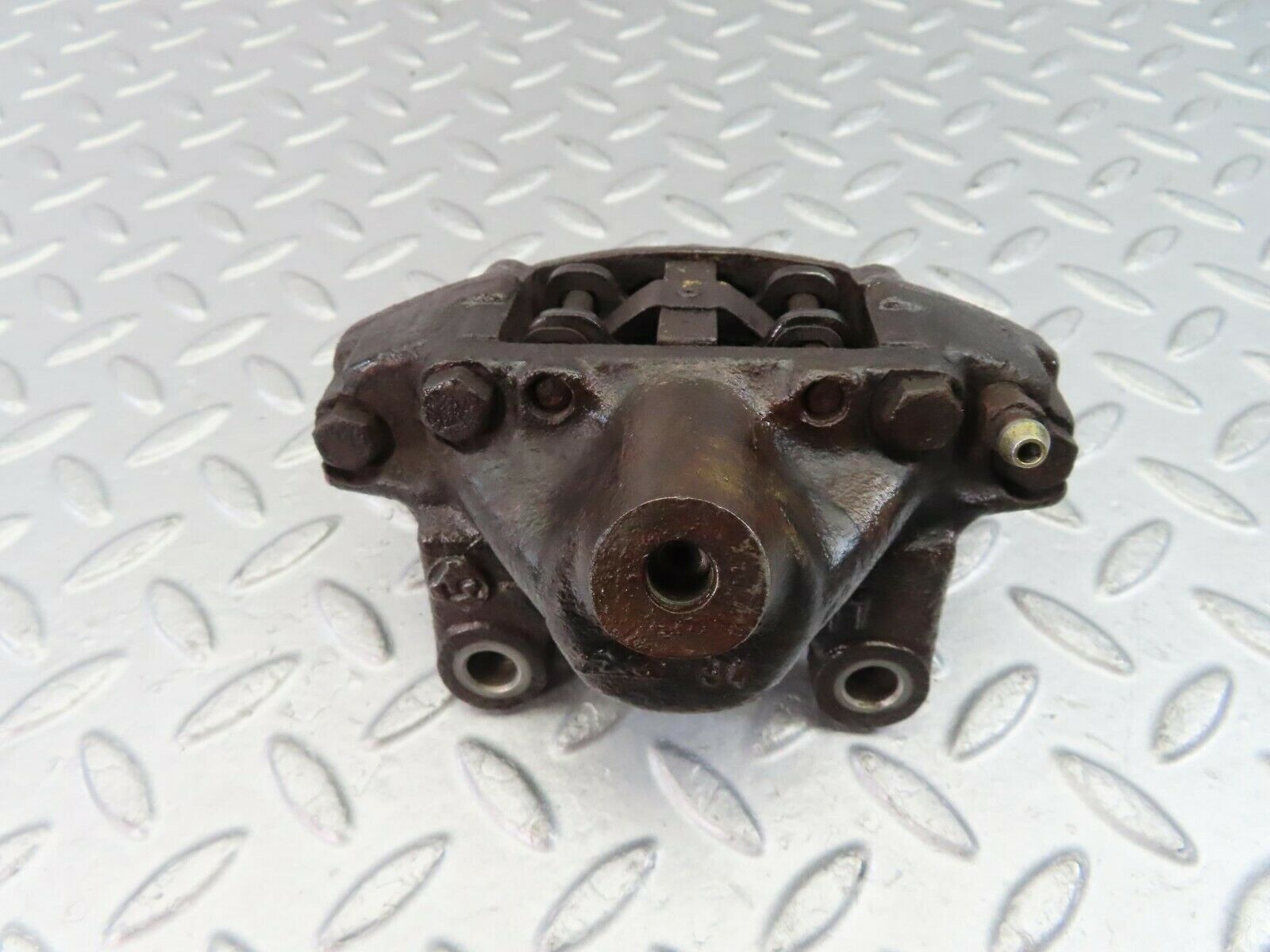 9339 Mercedes-Benz C124 300CE Coupe Rear Left Brake Caliper ATE