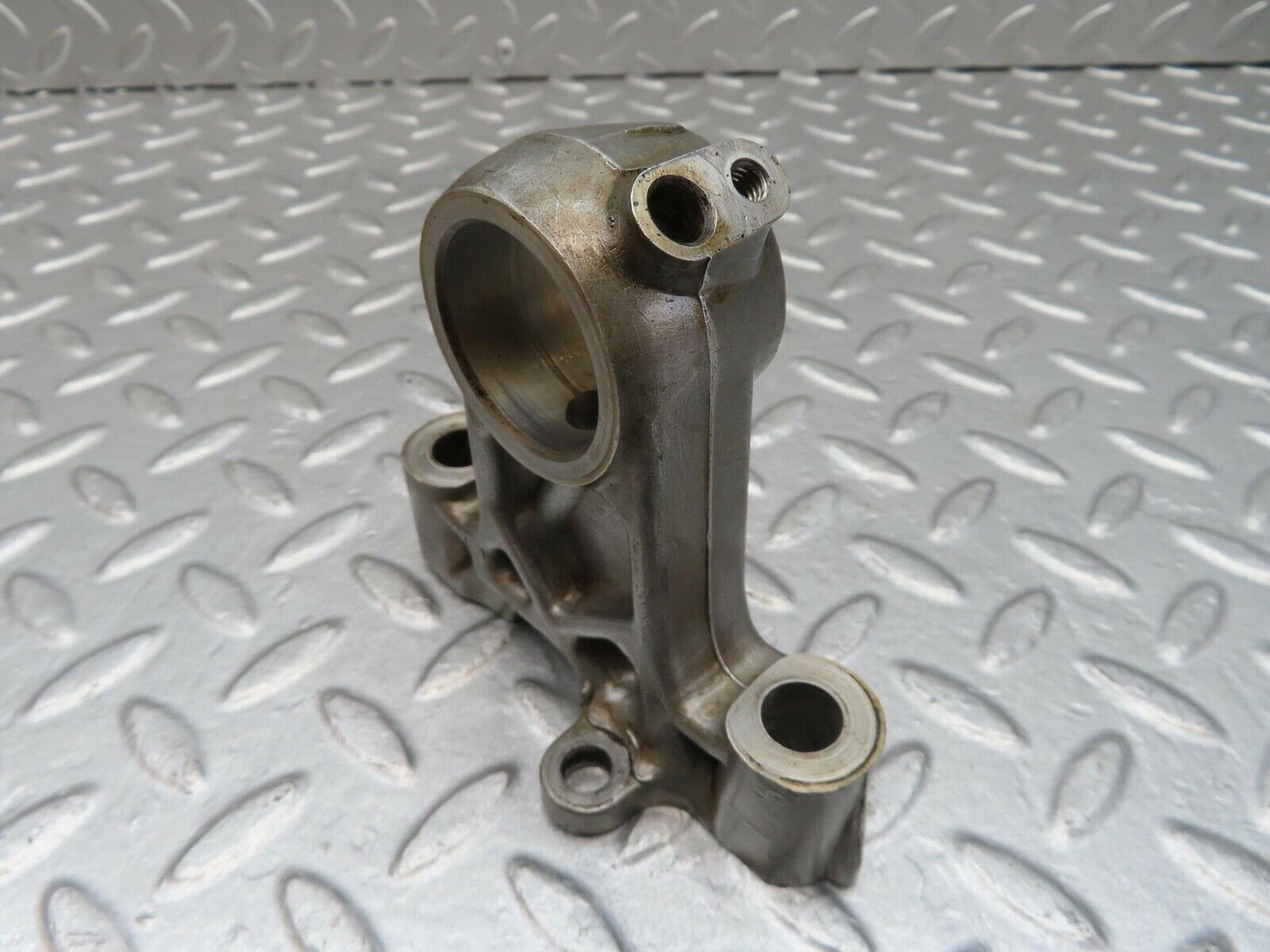 12878 Mercedes-Benz W111 220SE Camshaft Tower Bearing 1800515110